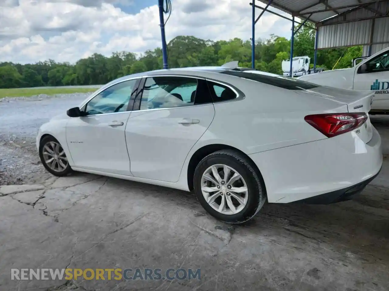 2 Photograph of a damaged car 1G1ZD5ST9MF075369 CHEVROLET MALIBU 2021