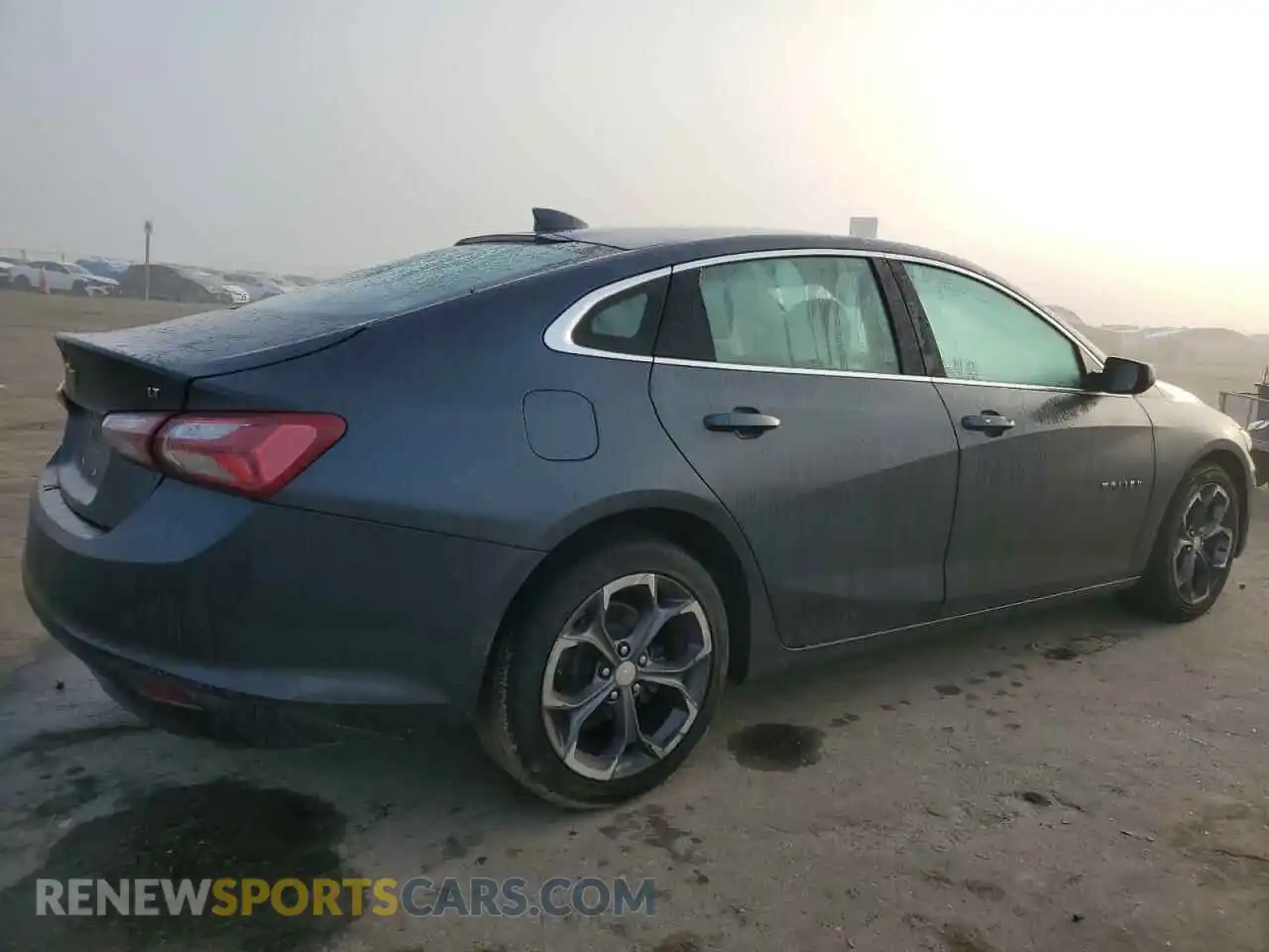 3 Фотография поврежденного автомобиля 1G1ZD5ST9MF076358 CHEVROLET MALIBU 2021