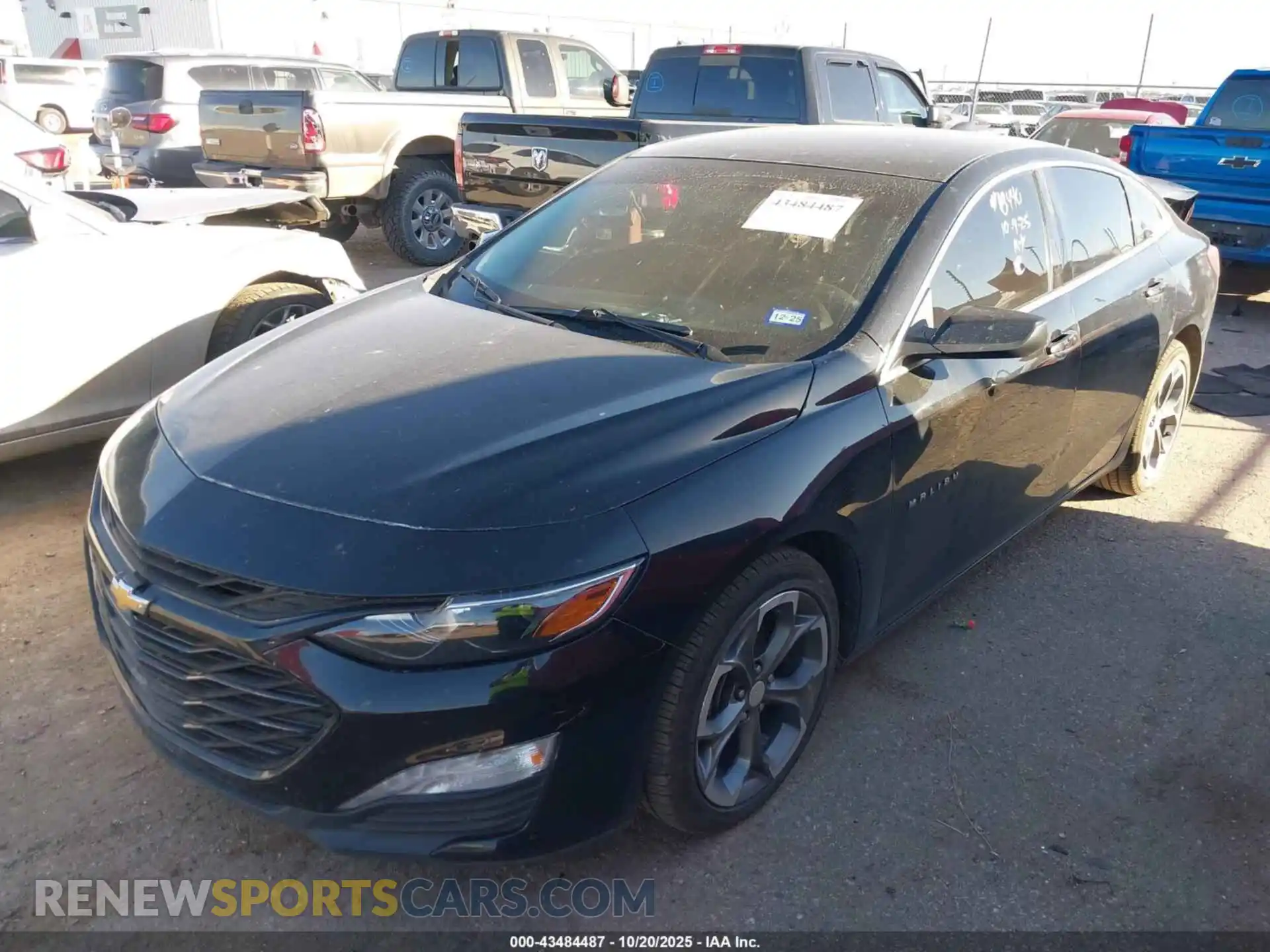2 Фотография поврежденного автомобиля 1G1ZD5STXMF008859 CHEVROLET MALIBU 2021