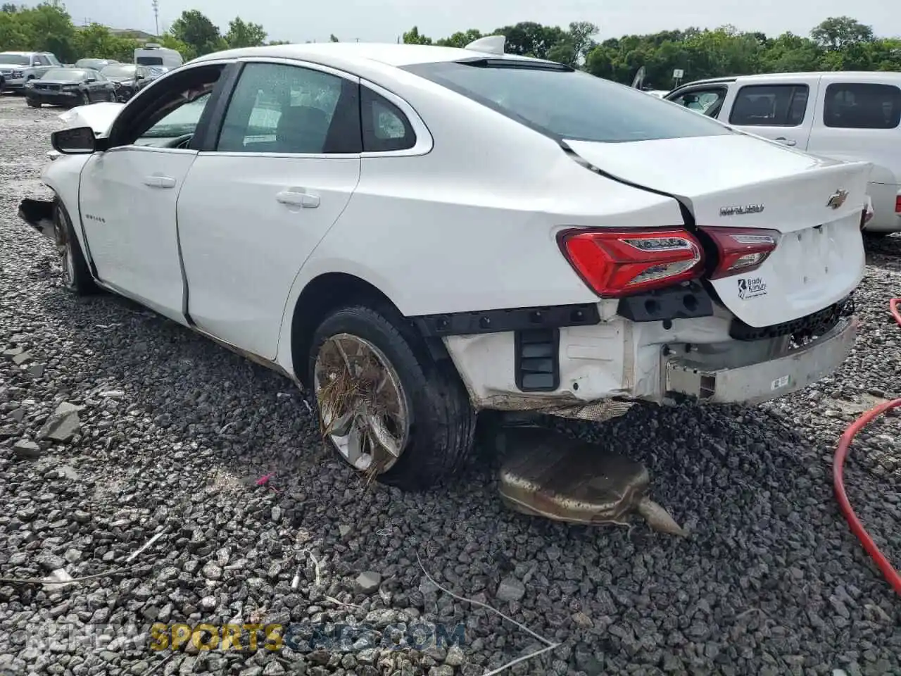 2 fotografías del automóvil dañado 1G1ZD5STXMF026875 CHEVROLET MALIBU 2021