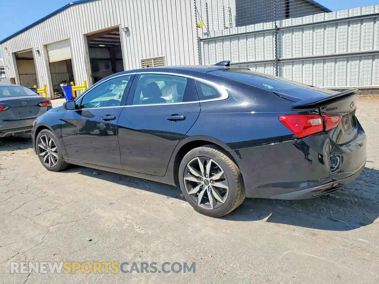 2 Фотография поврежденного автомобиля 1G1ZG5ST0MF021398 CHEVROLET MALIBU 2021