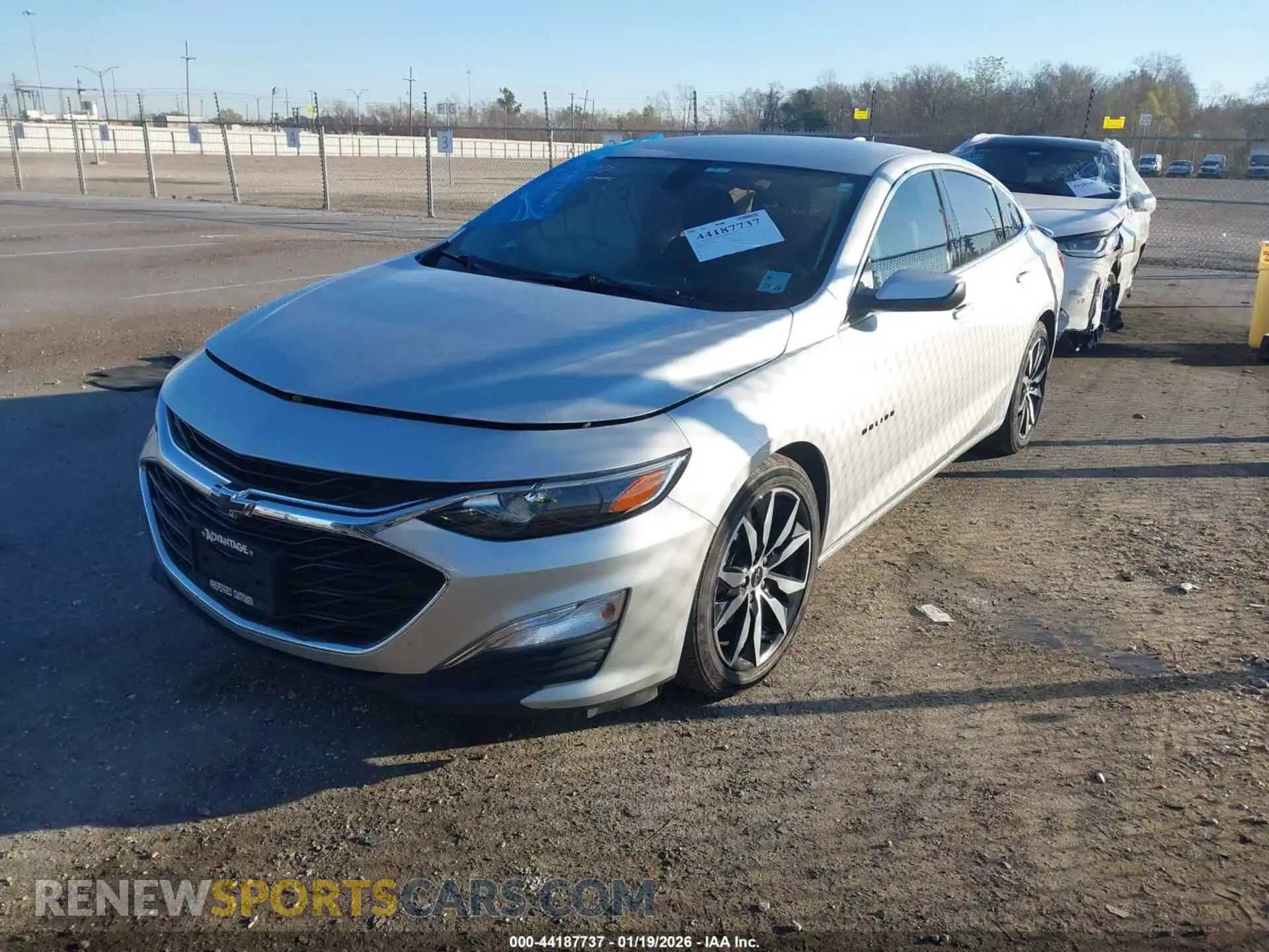 2 Photograph of a damaged car 1G1ZG5ST5MF089129 CHEVROLET MALIBU 2021