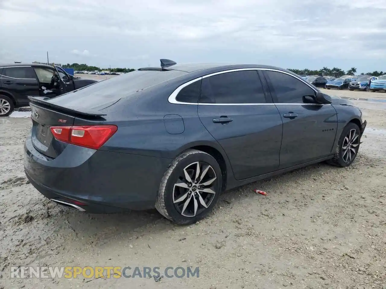 3 Фотография поврежденного автомобиля 1G1ZG5ST9MF036112 CHEVROLET MALIBU 2021
