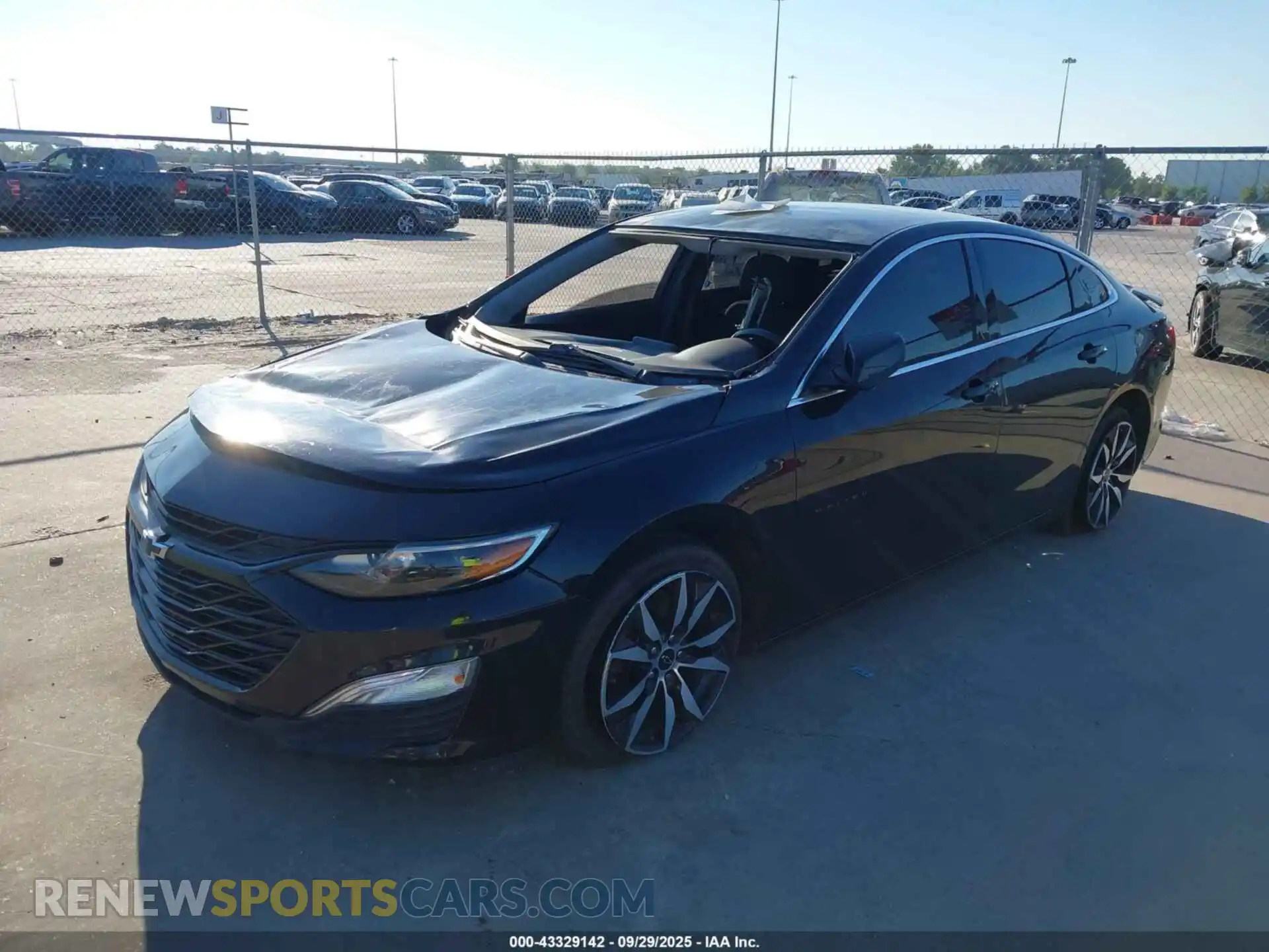 2 fotografías del automóvil dañado 1G1ZG5ST9MF049166 CHEVROLET MALIBU 2021
