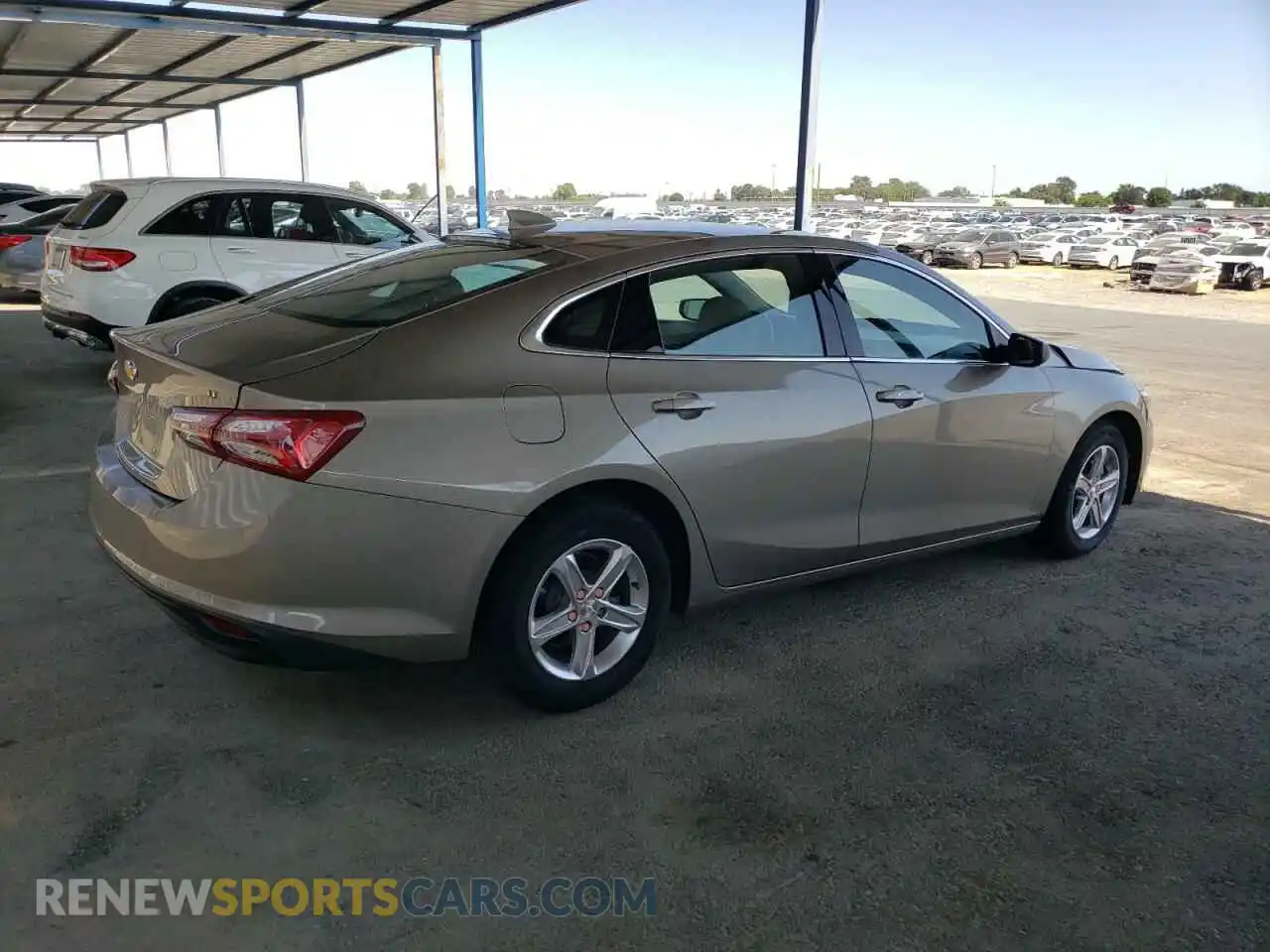 3 Photograph of a damaged car 1G1ZD5ST8NF184696 CHEVROLET MALIBU 2022