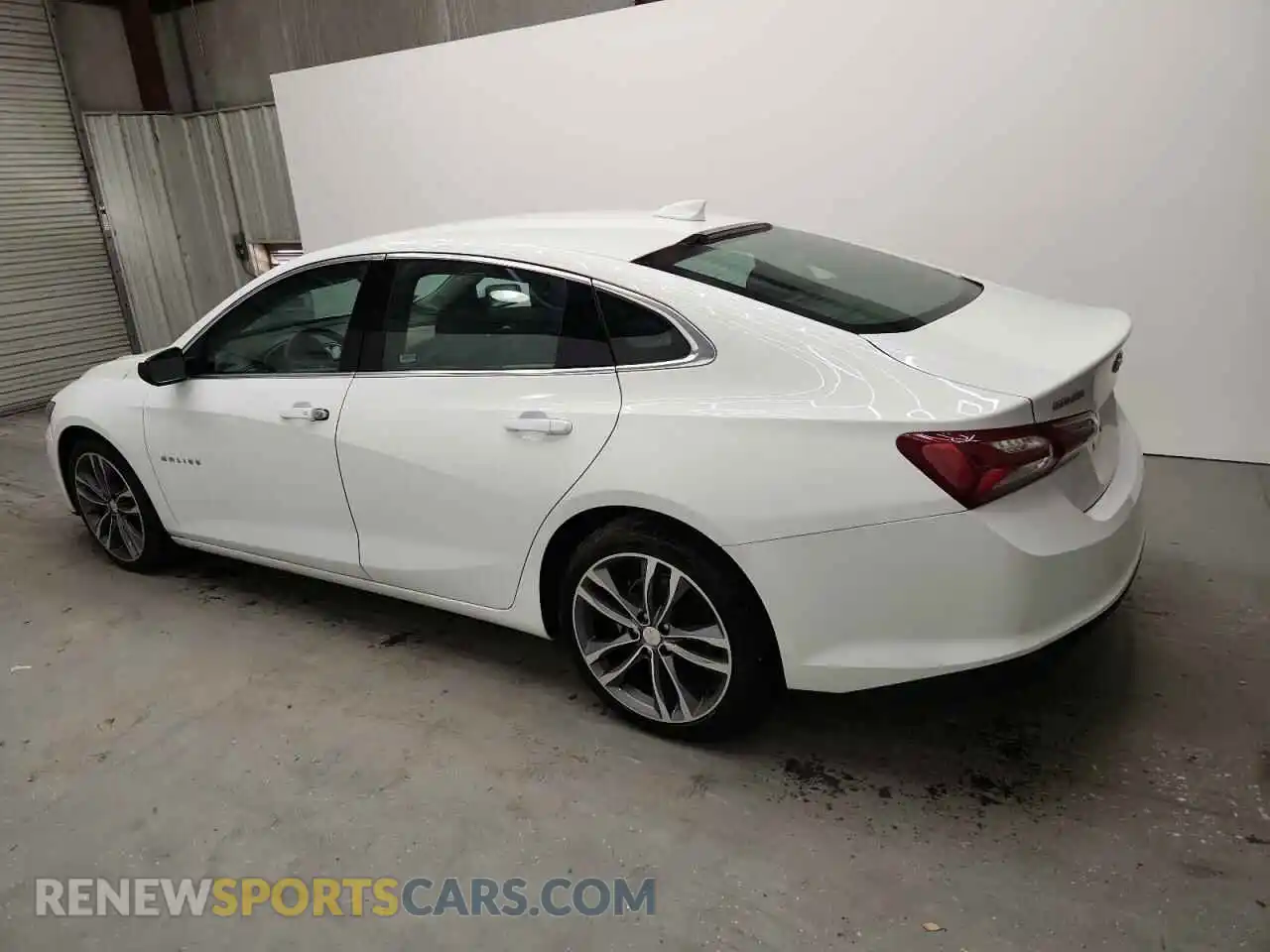 2 Photograph of a damaged car 1G1ZD5ST9NF165185 CHEVROLET MALIBU 2022