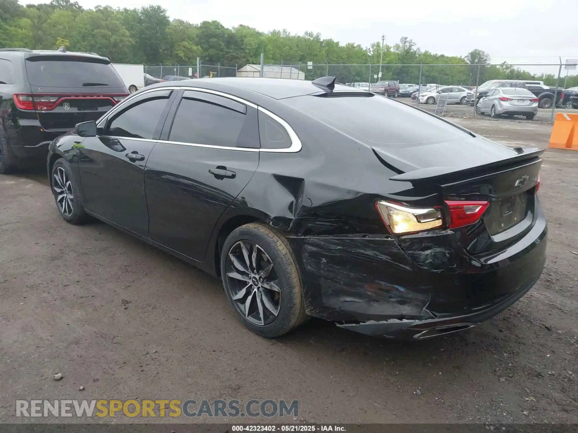 3 Photograph of a damaged car 1G1ZG5ST2NF214928 CHEVROLET MALIBU 2022