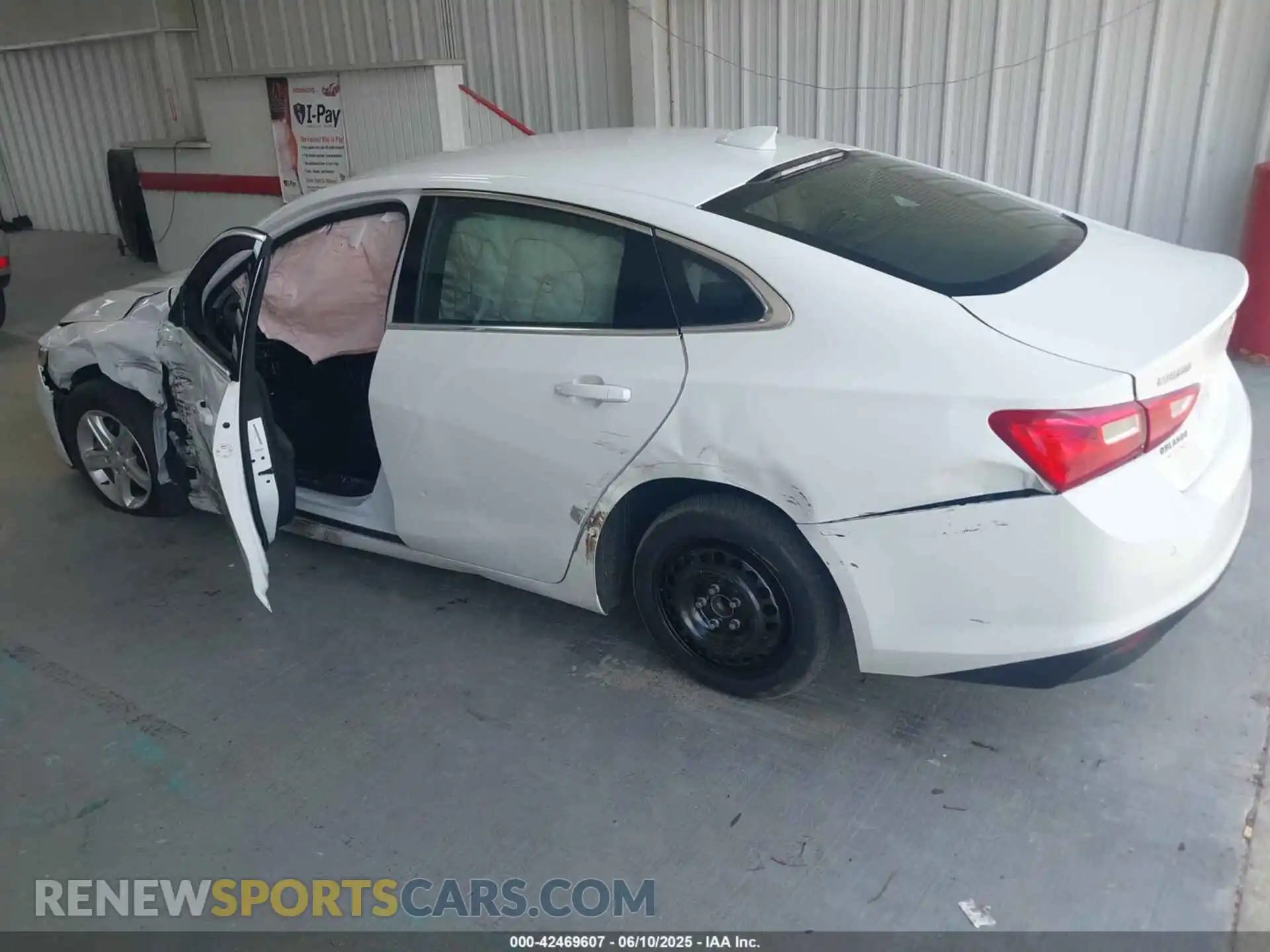 3 Photograph of a damaged car 1G1ZD5ST5PF167065 CHEVROLET MALIBU 2023