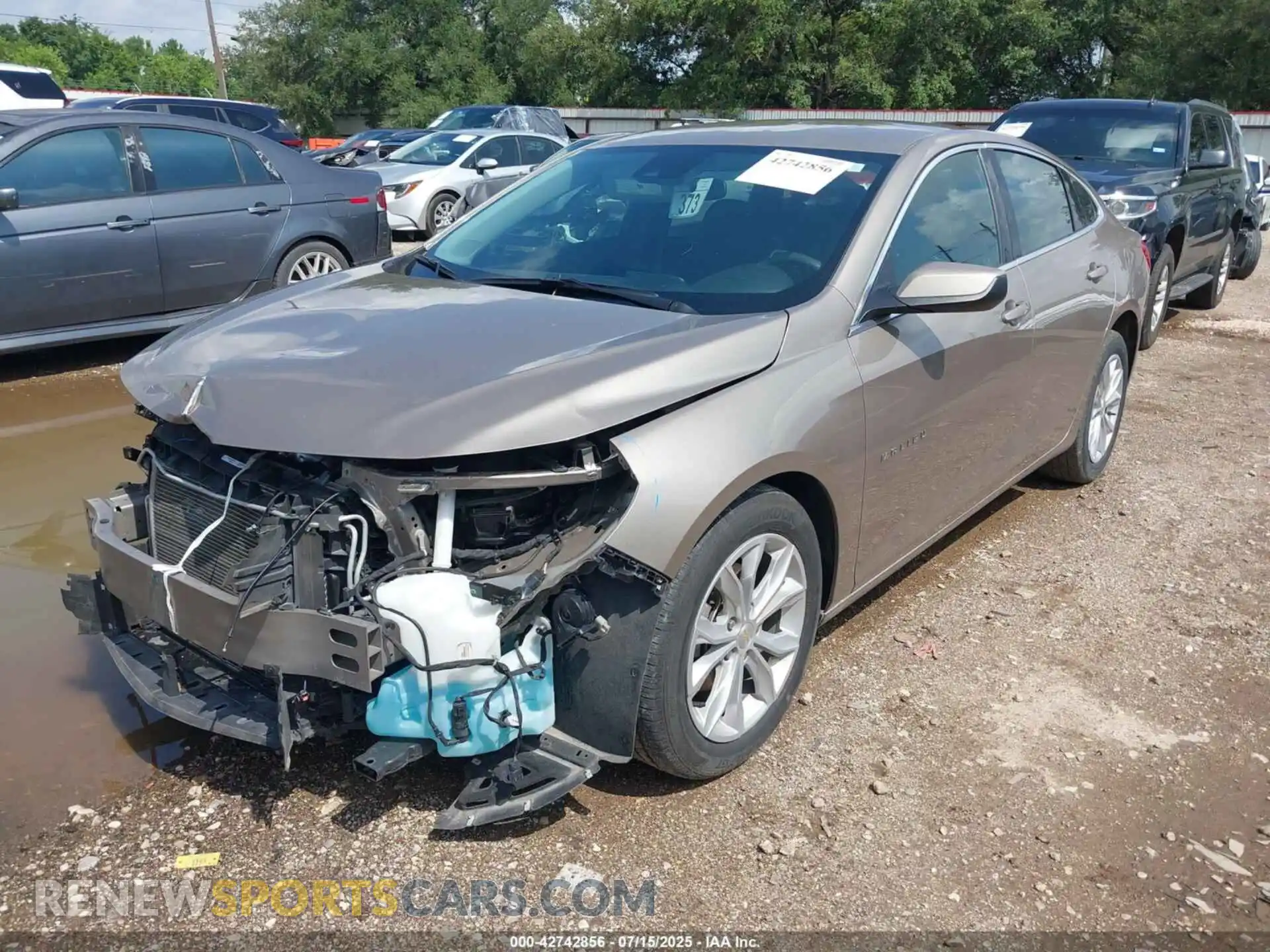 2 fotografías del automóvil dañado 1G1ZD5ST2SF124635 CHEVROLET MALIBU 2025