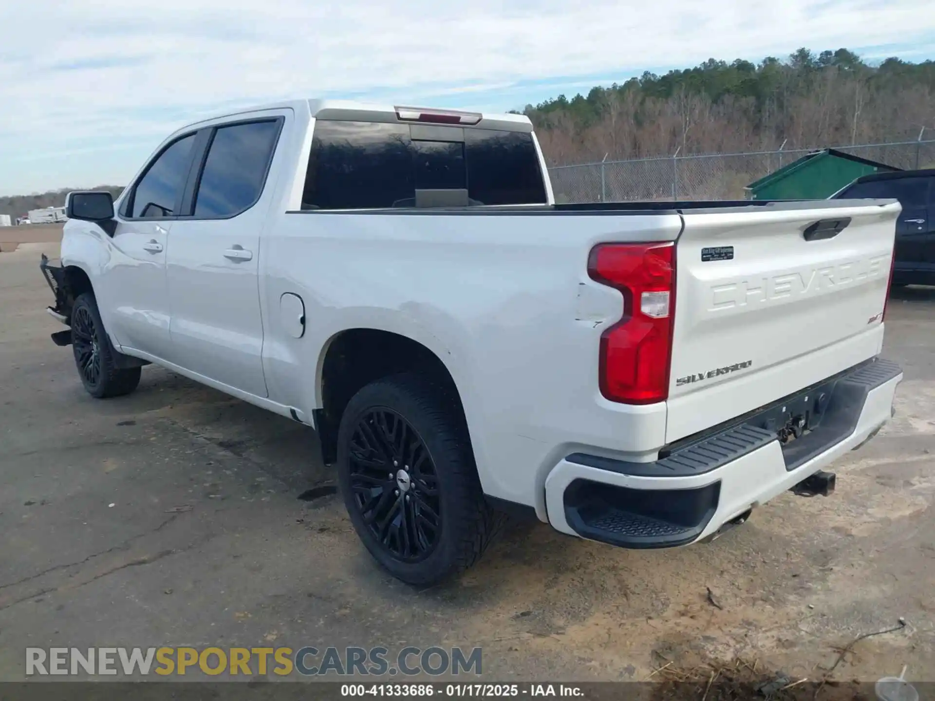 3 Photograph of a damaged car 3GCUYEEDXKG287557 CHEVROLET SILVERADO 1500 2019