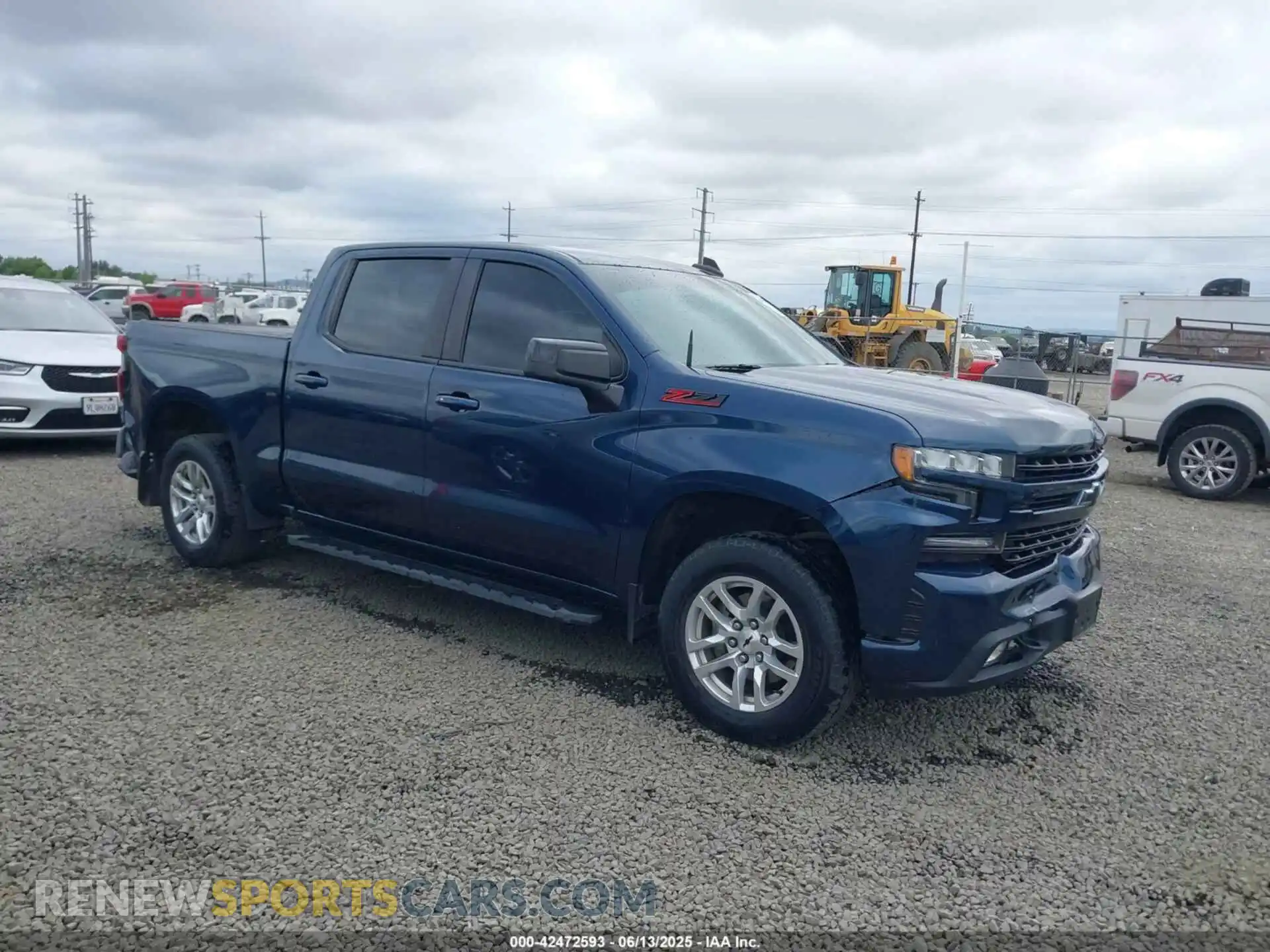 1 Photograph of a damaged car 1GCUYEED6LZ147569 CHEVROLET SILVERADO 1500 2020