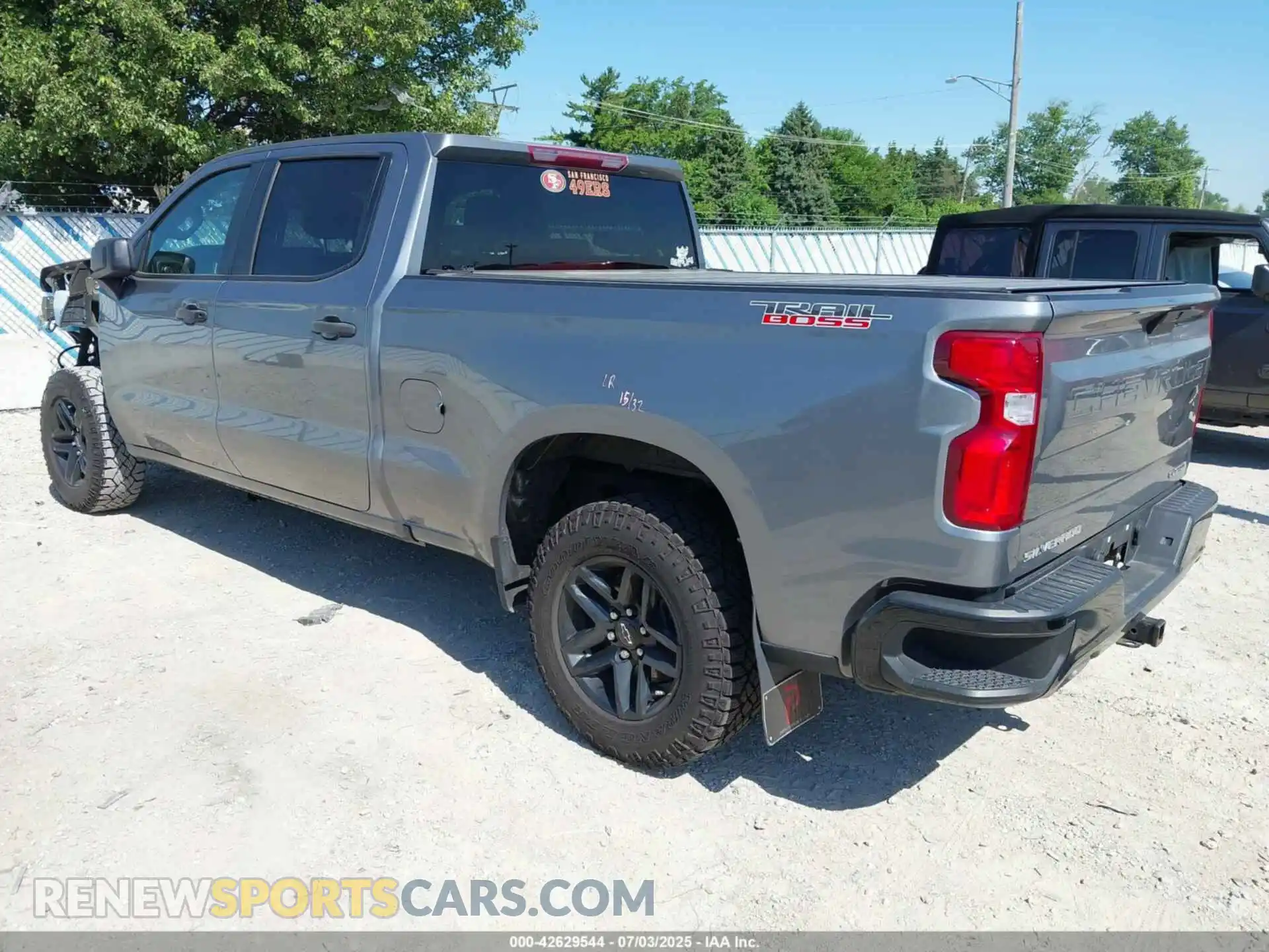 3 fotografías del automóvil dañado 1GCPYCEF3MZ156816 CHEVROLET SILVERADO 1500 2021