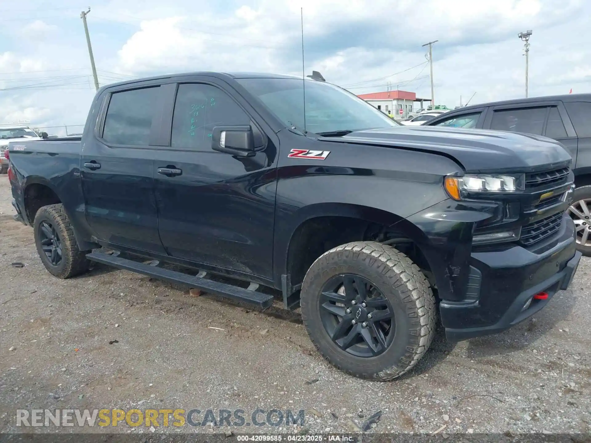 1 Photograph of a damaged car 1GCPYFED5MZ192636 CHEVROLET SILVERADO 1500 2021