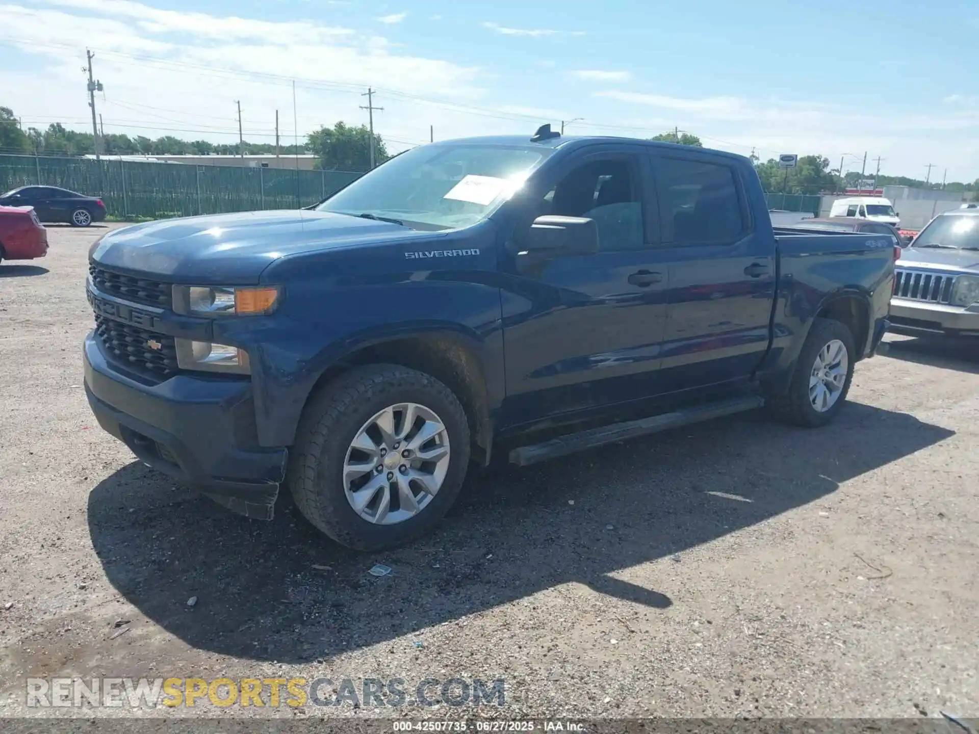 2 Photograph of a damaged car 1GCUYBEF2MZ219451 CHEVROLET SILVERADO 1500 2021