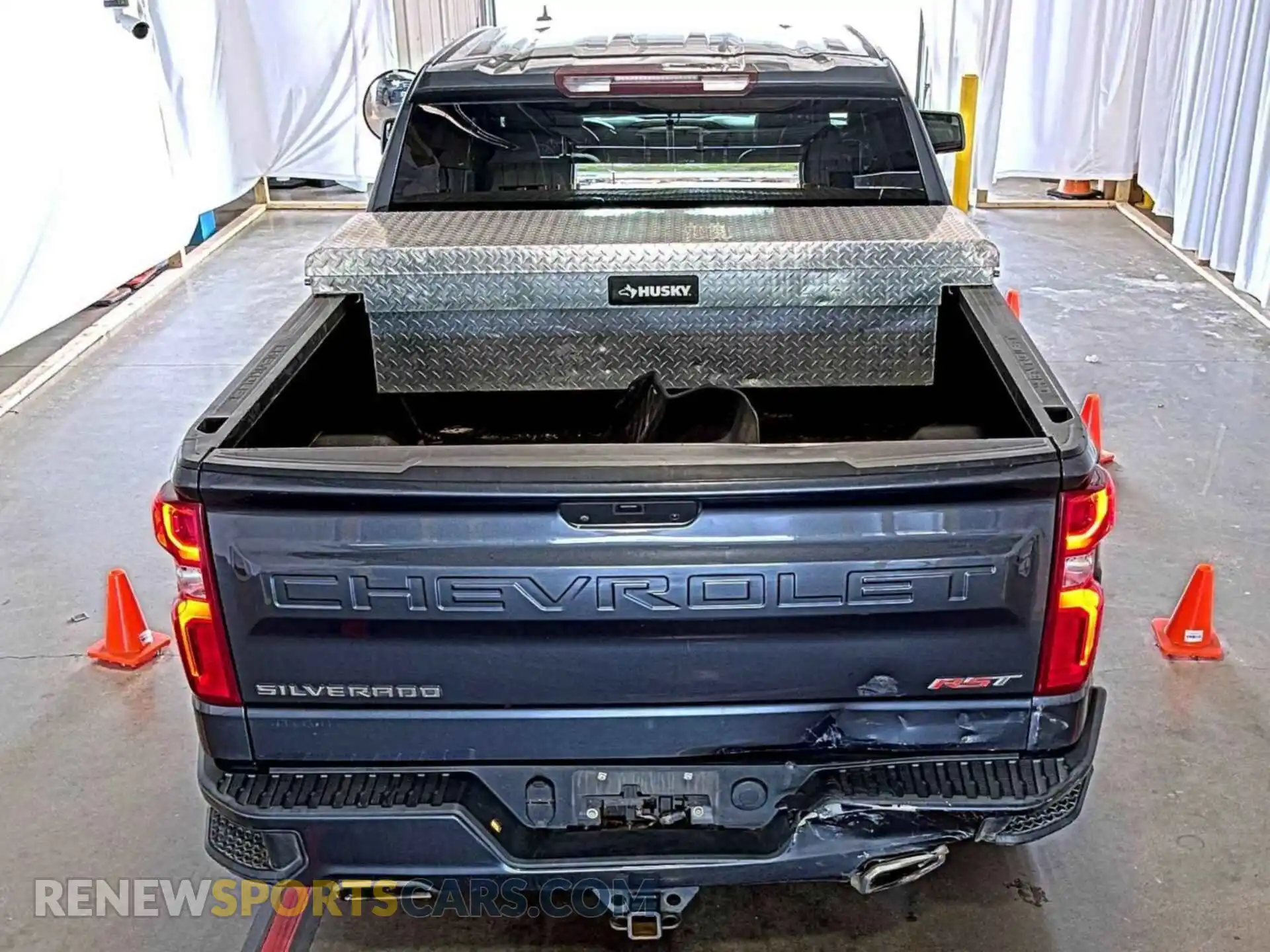 2 Photograph of a damaged car 1GCUYEED0MZ145558 CHEVROLET SILVERADO 1500 2021