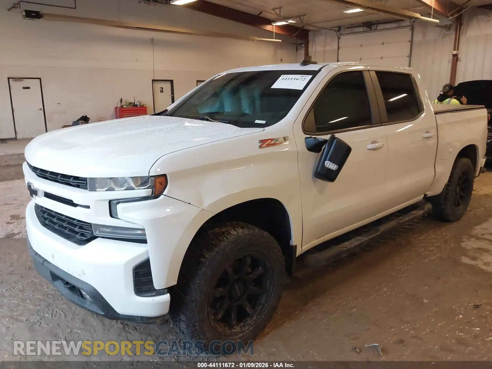 2 Photograph of a damaged car 1GCUYEED1MZ223829 CHEVROLET SILVERADO 1500 2021