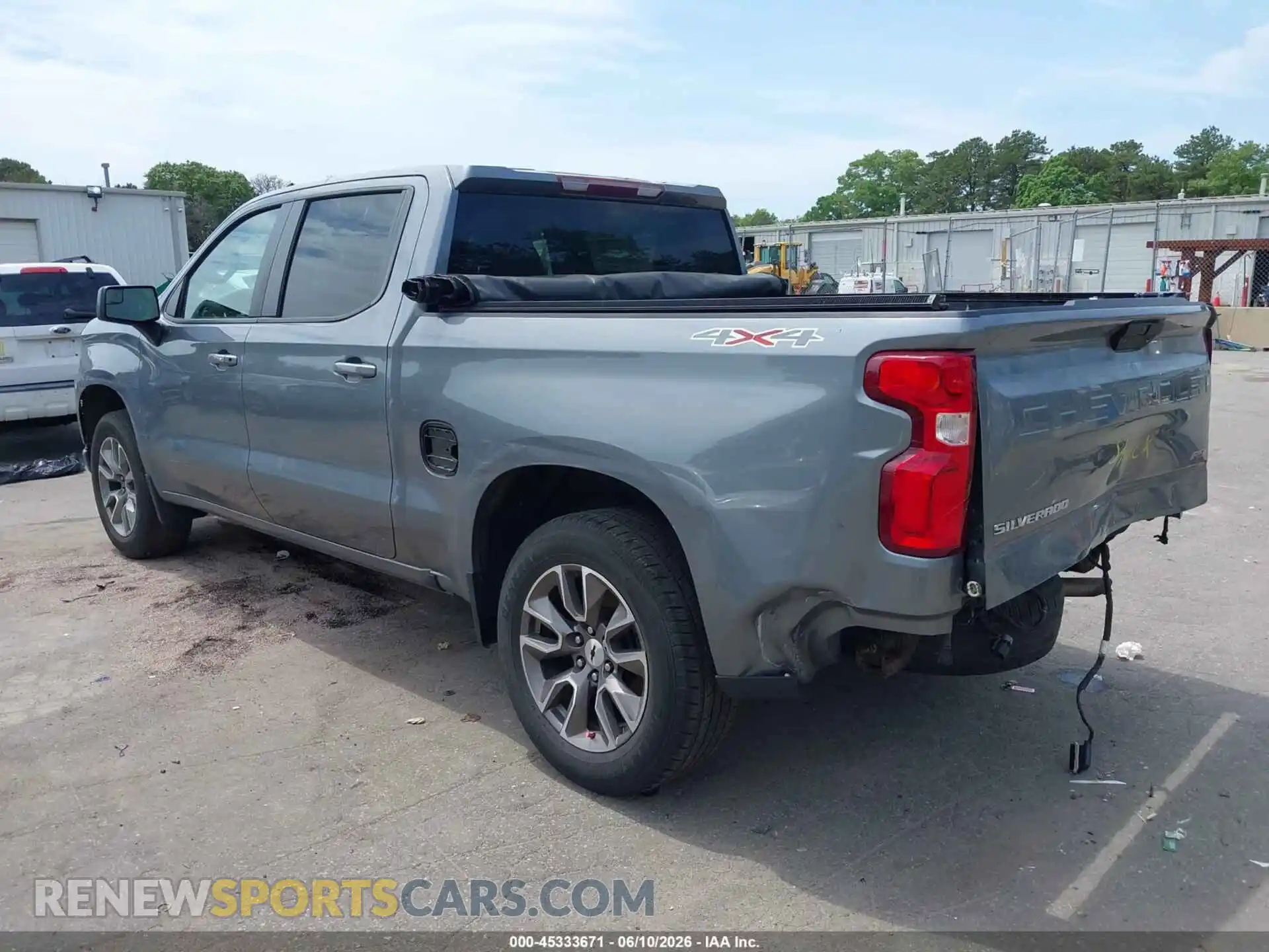3 Фотография поврежденного автомобиля 1GCUYEED4MZ174867 CHEVROLET SILVERADO 1500 2021