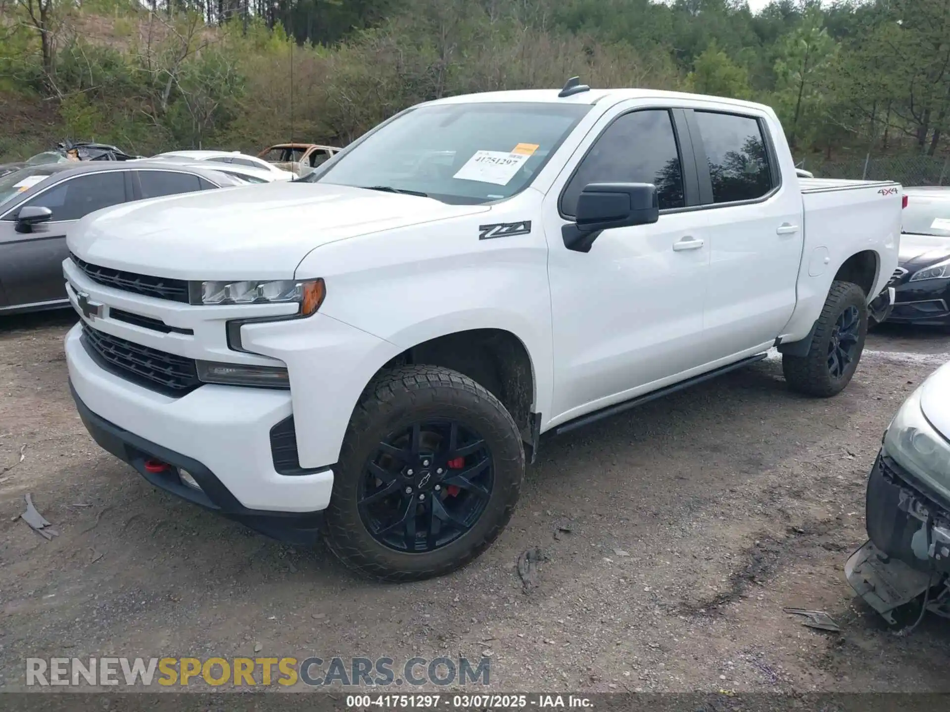 2 Photograph of a damaged car 1GCUYEEDXMZ115466 CHEVROLET SILVERADO 1500 2021