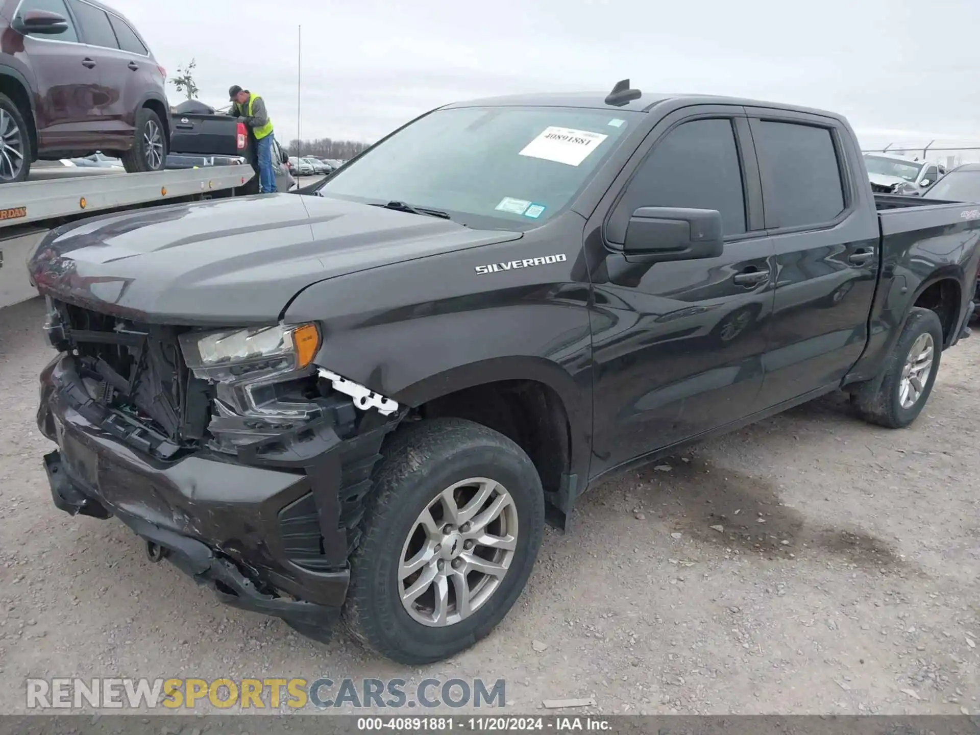 2 fotografías del automóvil dañado 1GCUYEEDXMZ387645 CHEVROLET SILVERADO 1500 2021