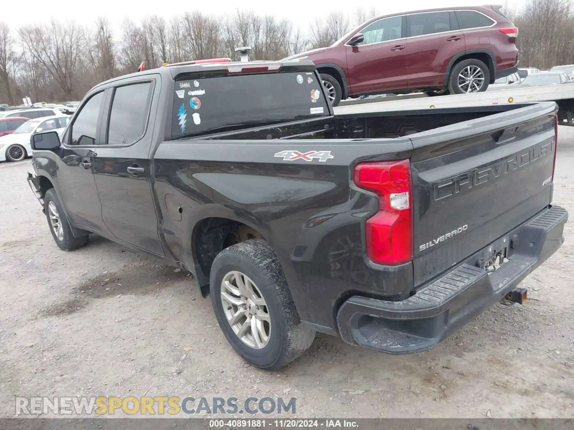 3 fotografías del automóvil dañado 1GCUYEEDXMZ387645 CHEVROLET SILVERADO 1500 2021