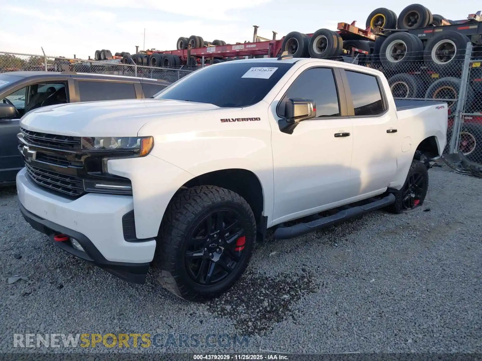 2 Photograph of a damaged car 1GCUYEEDXMZ399410 CHEVROLET SILVERADO 1500 2021