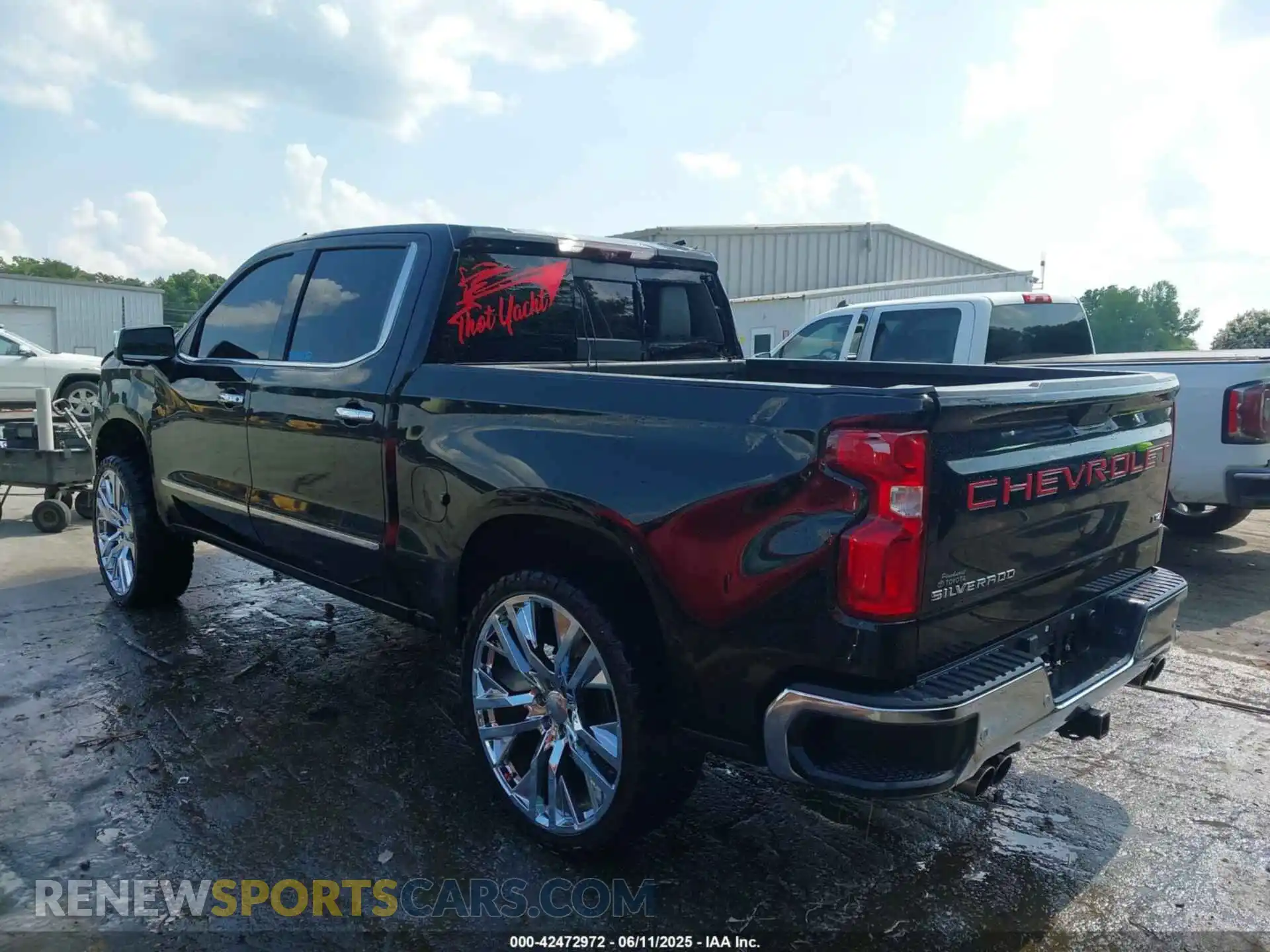 3 Photograph of a damaged car 1GCUYGED2MZ237038 CHEVROLET SILVERADO 1500 2021