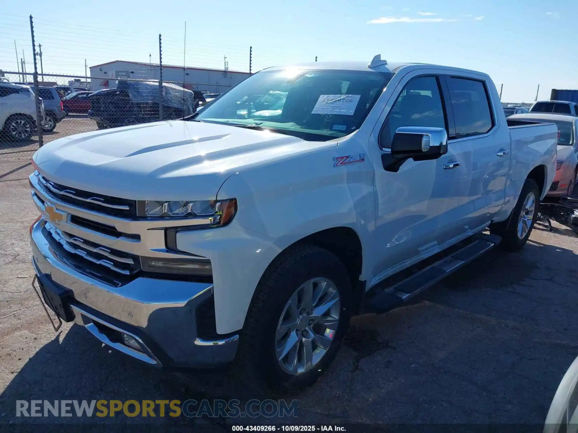 2 Photograph of a damaged car 1GCUYGED3MZ143489 CHEVROLET SILVERADO 1500 2021