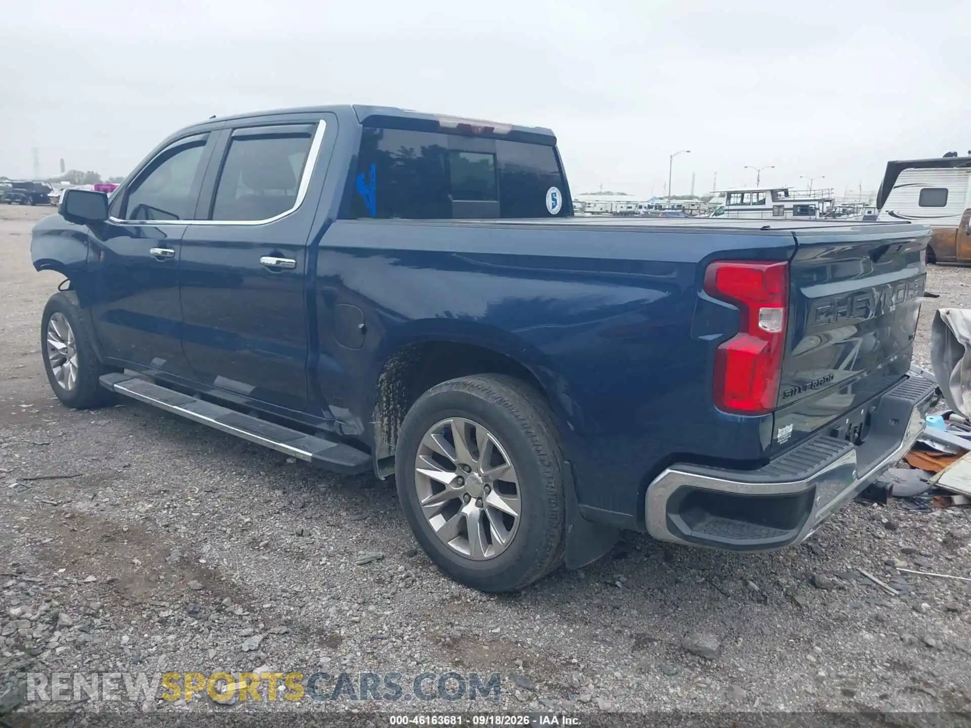 3 Photograph of a damaged car 1GCUYGETXMZ213397 CHEVROLET SILVERADO 1500 2021