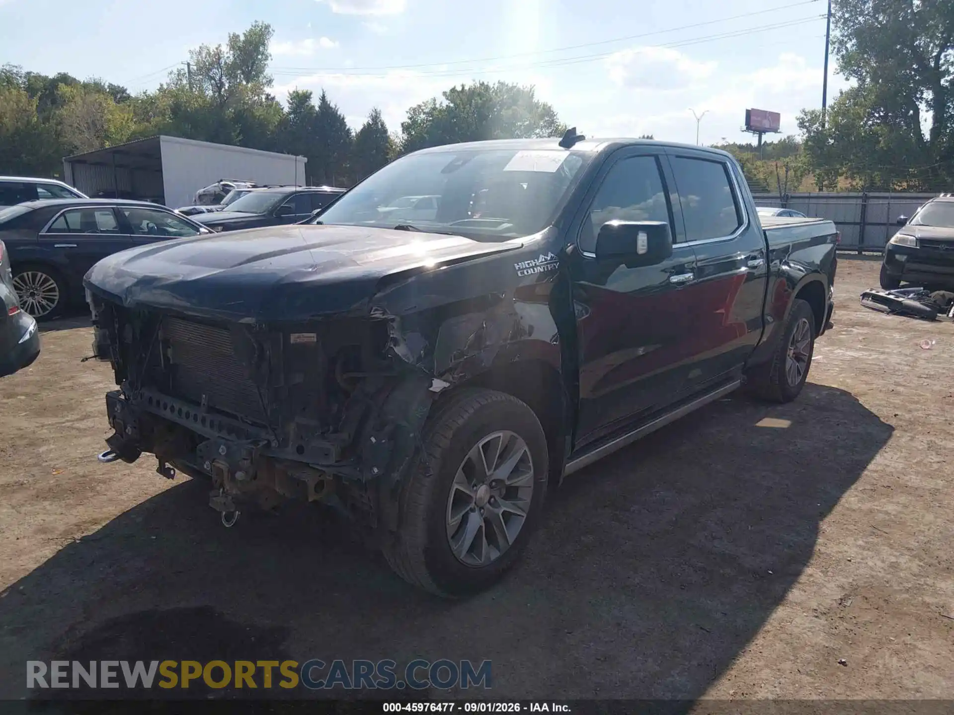 2 fotografías del automóvil dañado 1GCUYHED4MZ120924 CHEVROLET SILVERADO 1500 2021