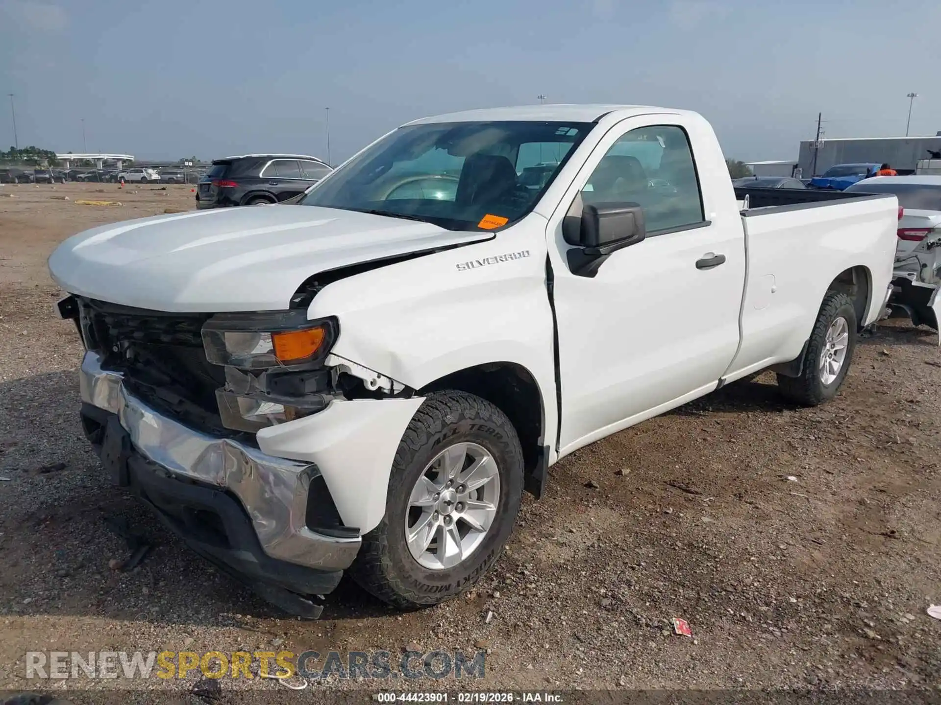 2 Photograph of a damaged car 3GCNWAEFXMG417716 CHEVROLET SILVERADO 1500 2021