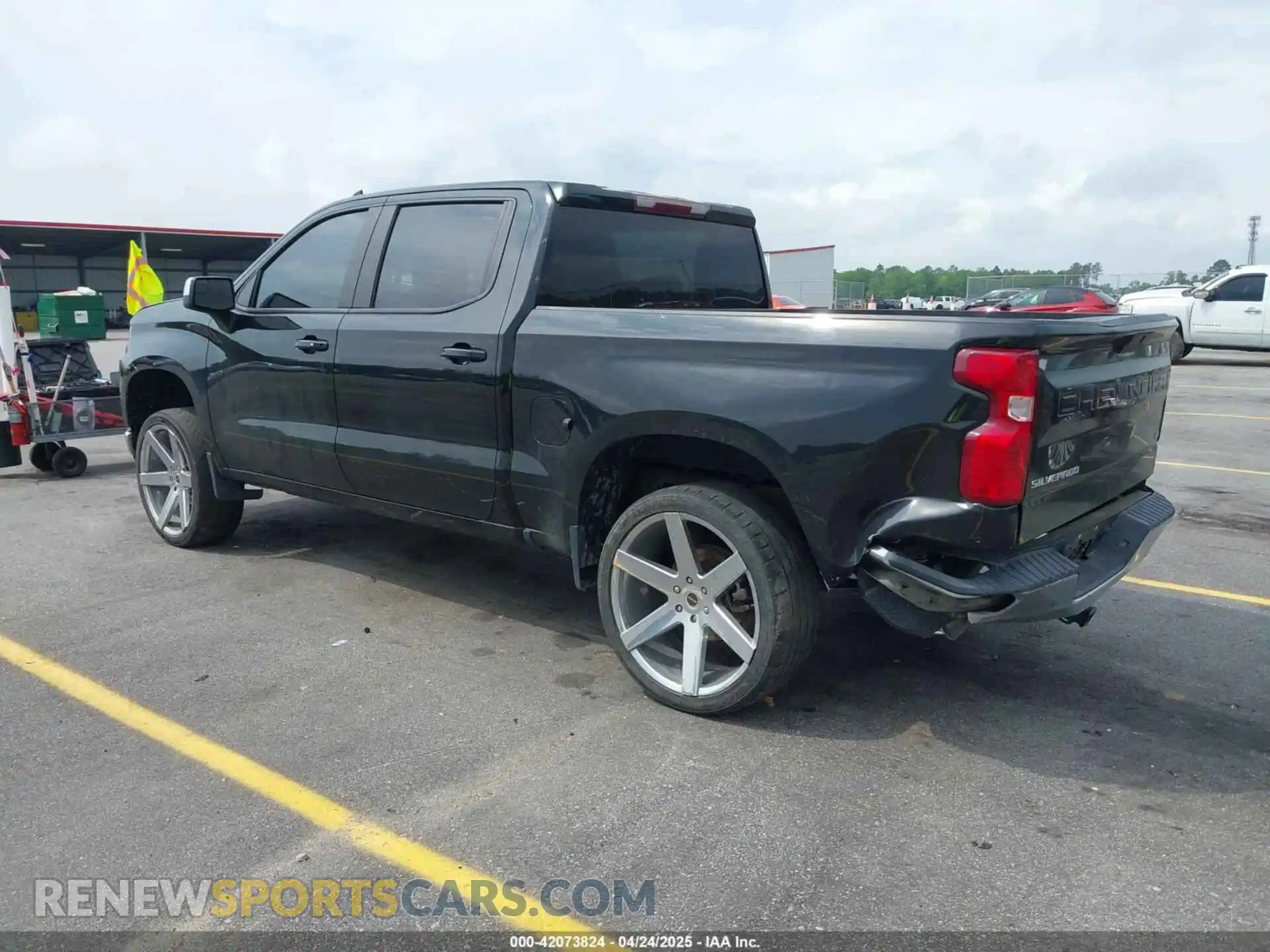 3 Photograph of a damaged car 3GCPWCED3MG343252 CHEVROLET SILVERADO 1500 2021