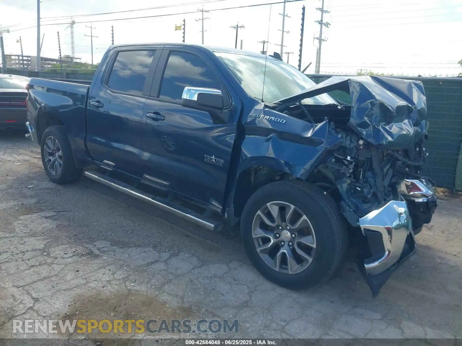 1 Photograph of a damaged car 3GCPWCED4MG256167 CHEVROLET SILVERADO 1500 2021