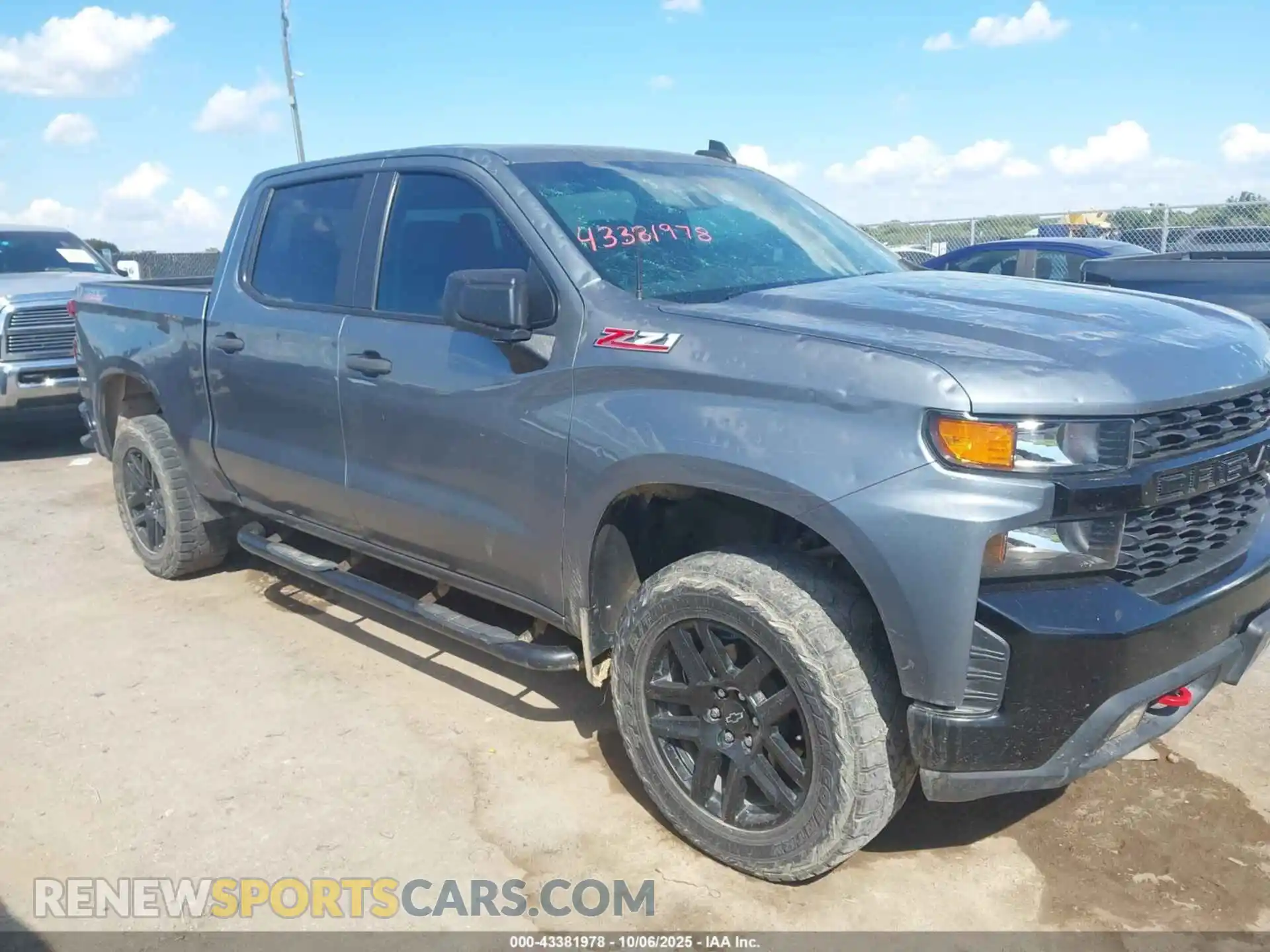 1 Photograph of a damaged car 3GCPYCEF6MG339742 CHEVROLET SILVERADO 1500 2021