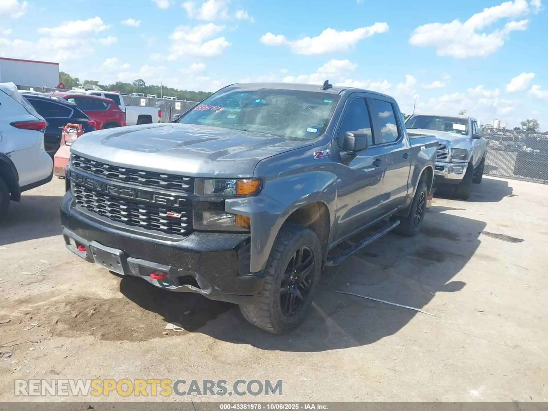 2 Photograph of a damaged car 3GCPYCEF6MG339742 CHEVROLET SILVERADO 1500 2021