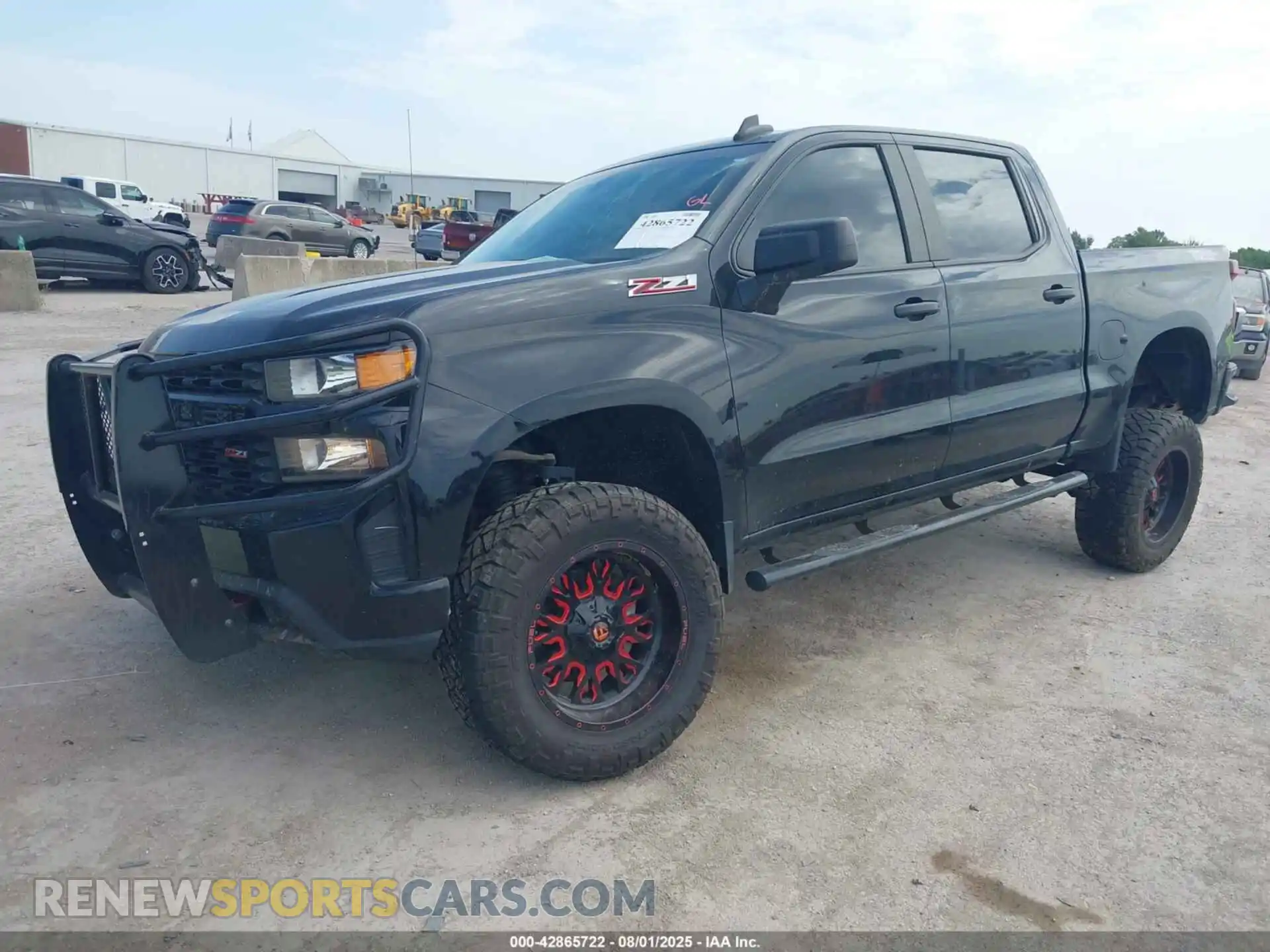 2 Photograph of a damaged car 3GCPYCEF8MG483034 CHEVROLET SILVERADO 1500 2021