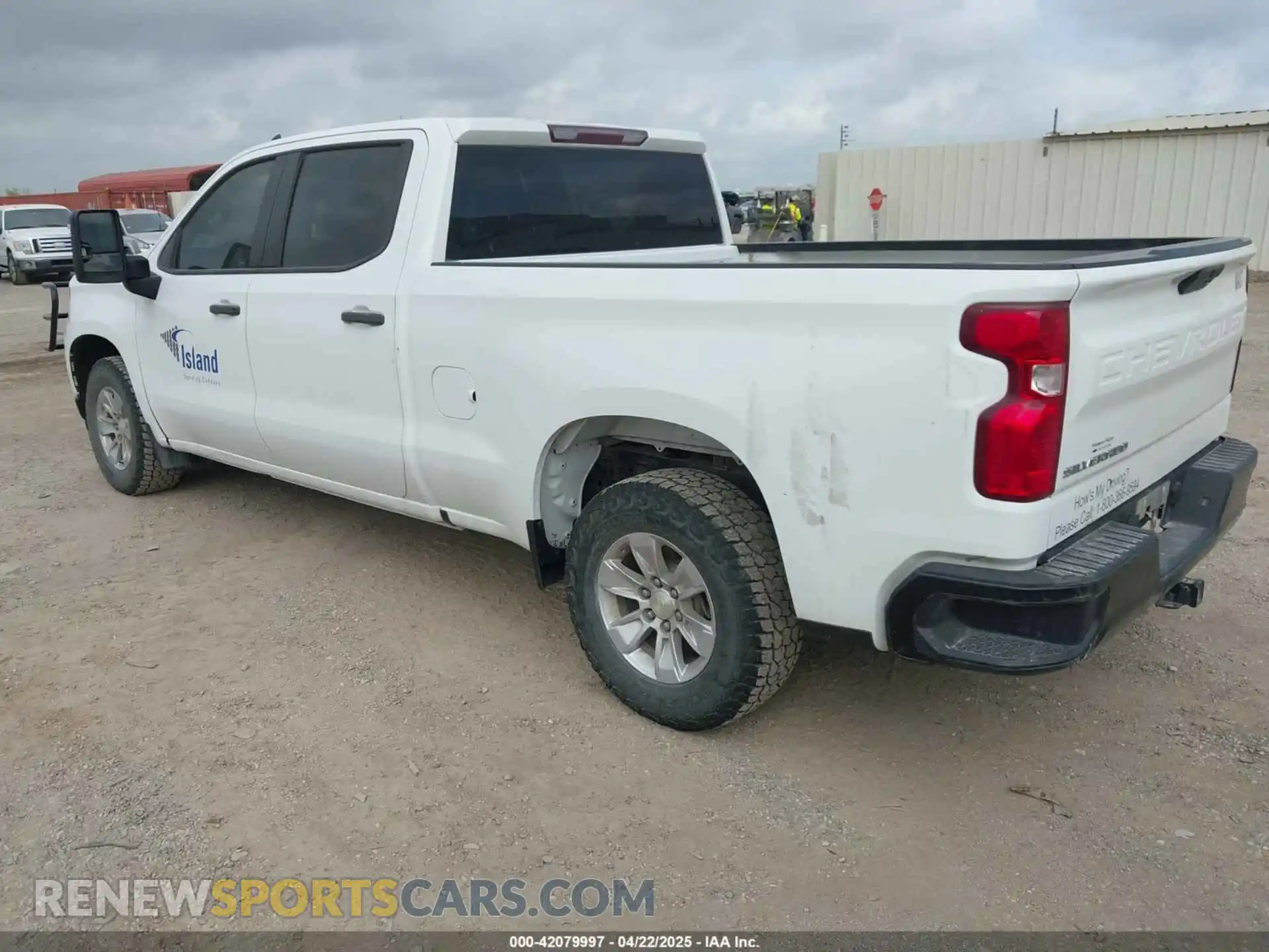 3 Photograph of a damaged car 3GCUYAEF5MG110220 CHEVROLET SILVERADO 1500 2021
