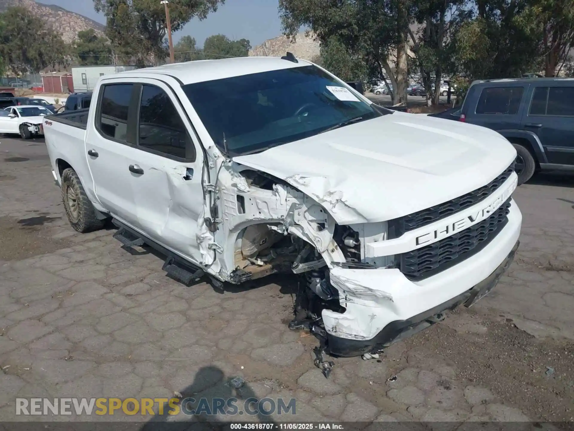 1 Фотография поврежденного автомобиля 3GCUYBEF9MG324357 CHEVROLET SILVERADO 1500 2021