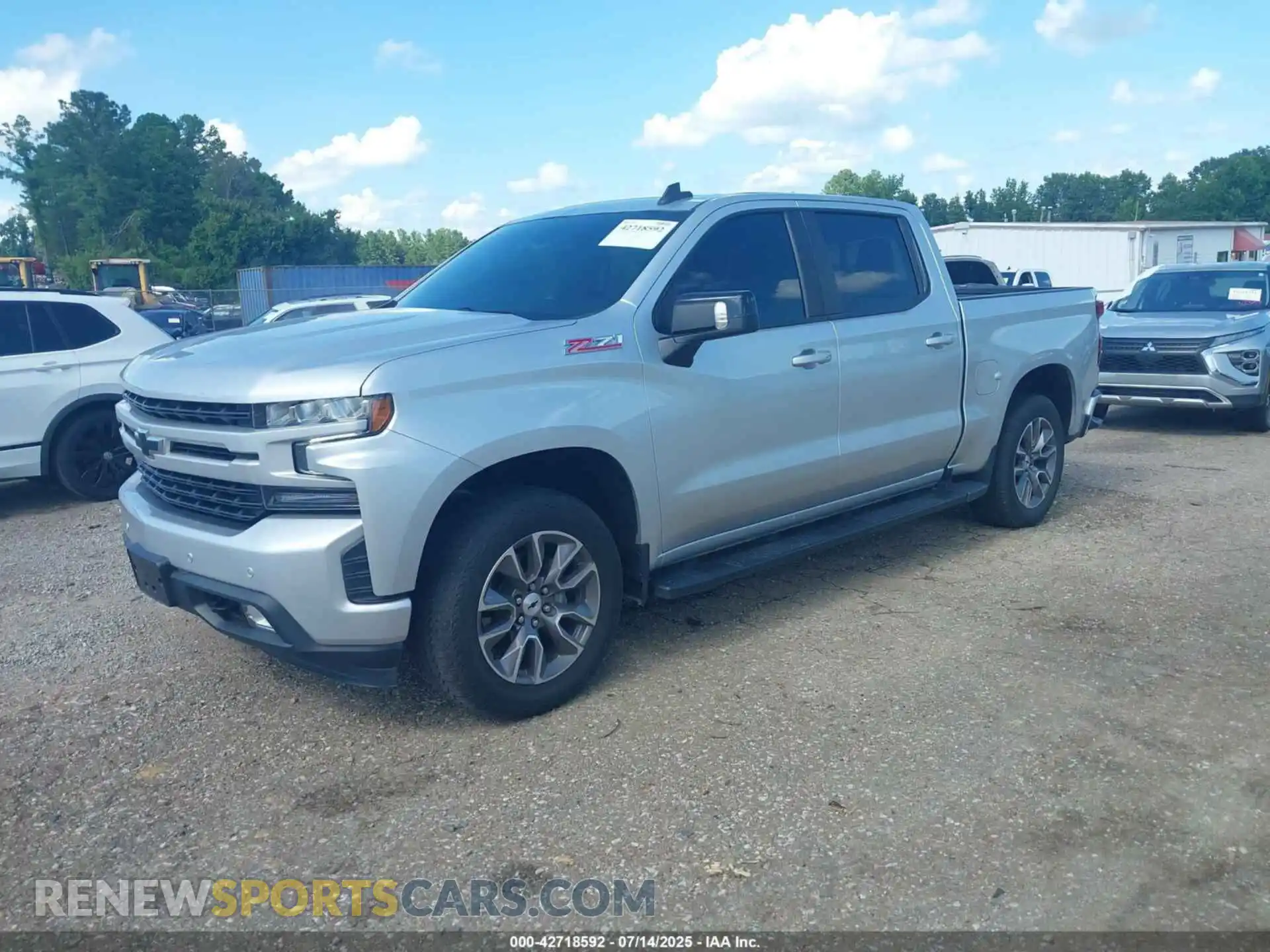 2 Photograph of a damaged car 3GCUYEED5MG238074 CHEVROLET SILVERADO 1500 2021