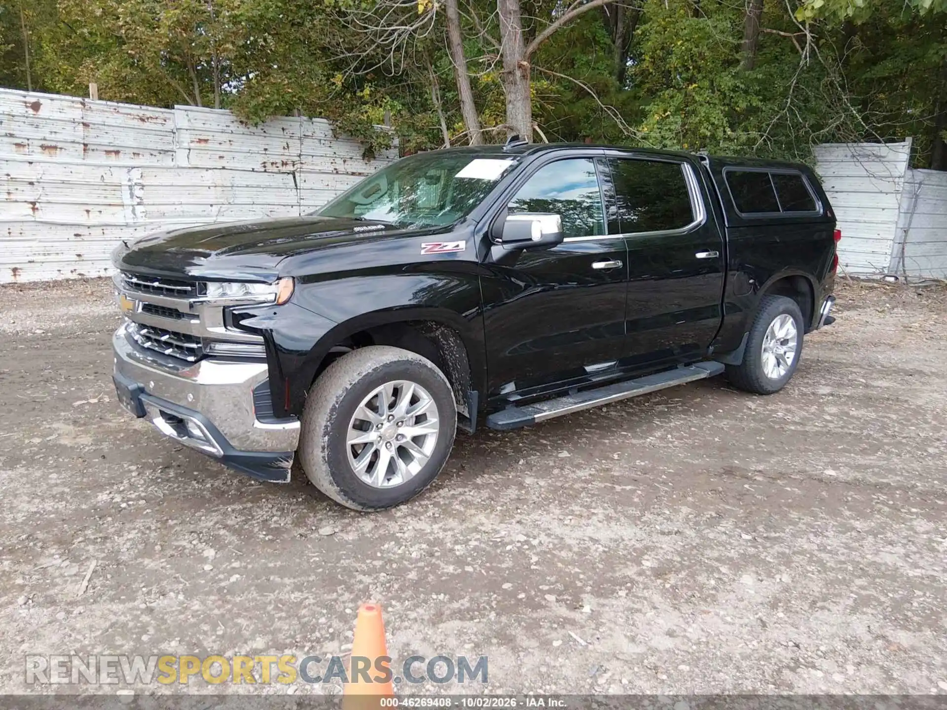 2 fotografías del automóvil dañado 3GCUYGET2MG123015 CHEVROLET SILVERADO 1500 2021