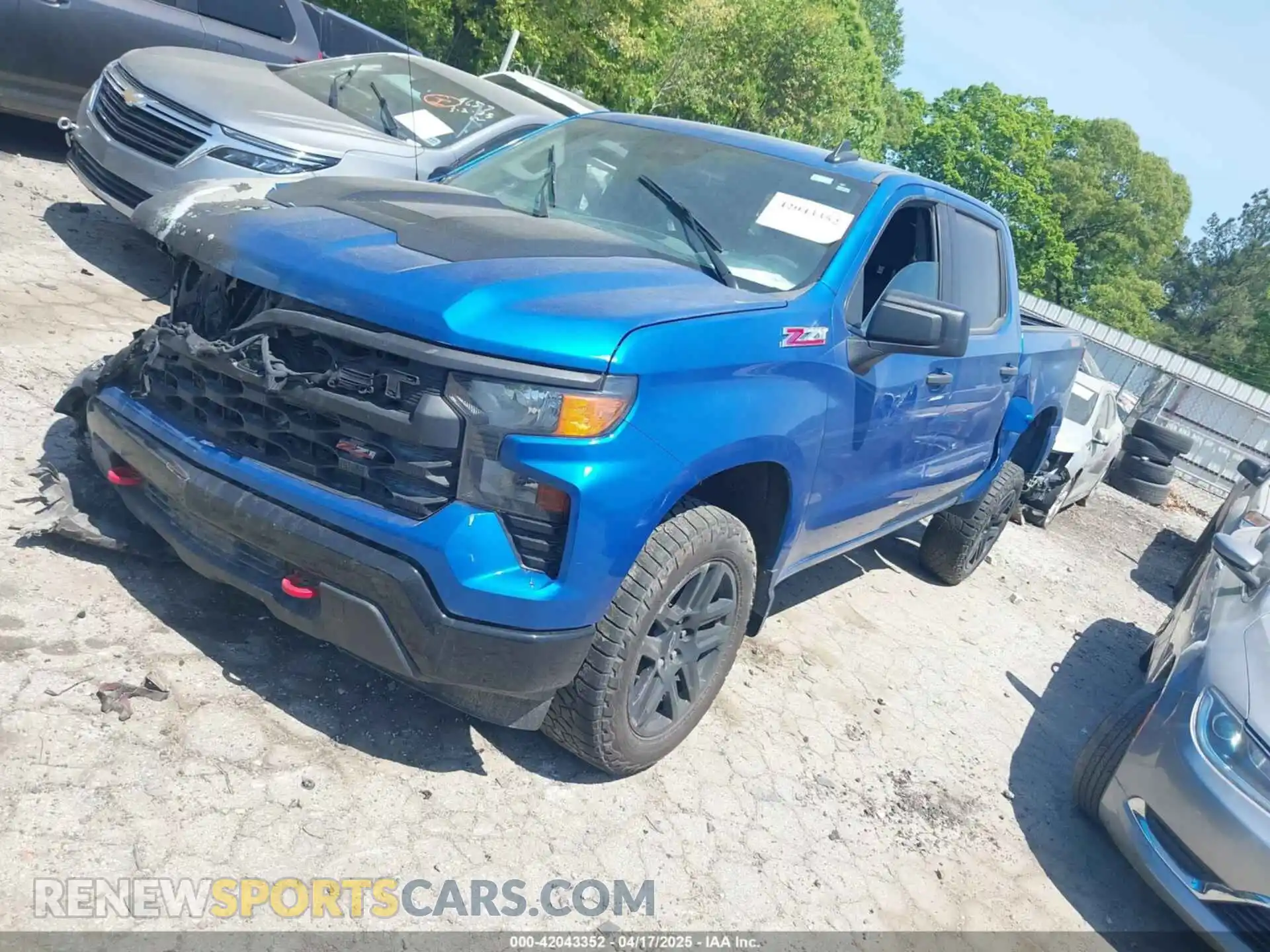 2 Photograph of a damaged car 3GCPDCED4NG599407 CHEVROLET SILVERADO 1500 2022