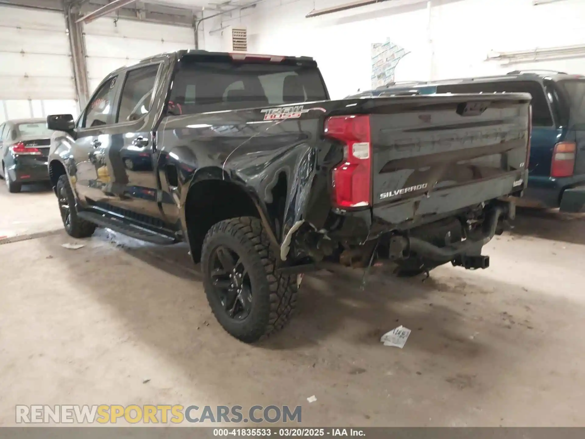 3 Photograph of a damaged car 3GCUDFED3NG683299 CHEVROLET SILVERADO 1500 2022