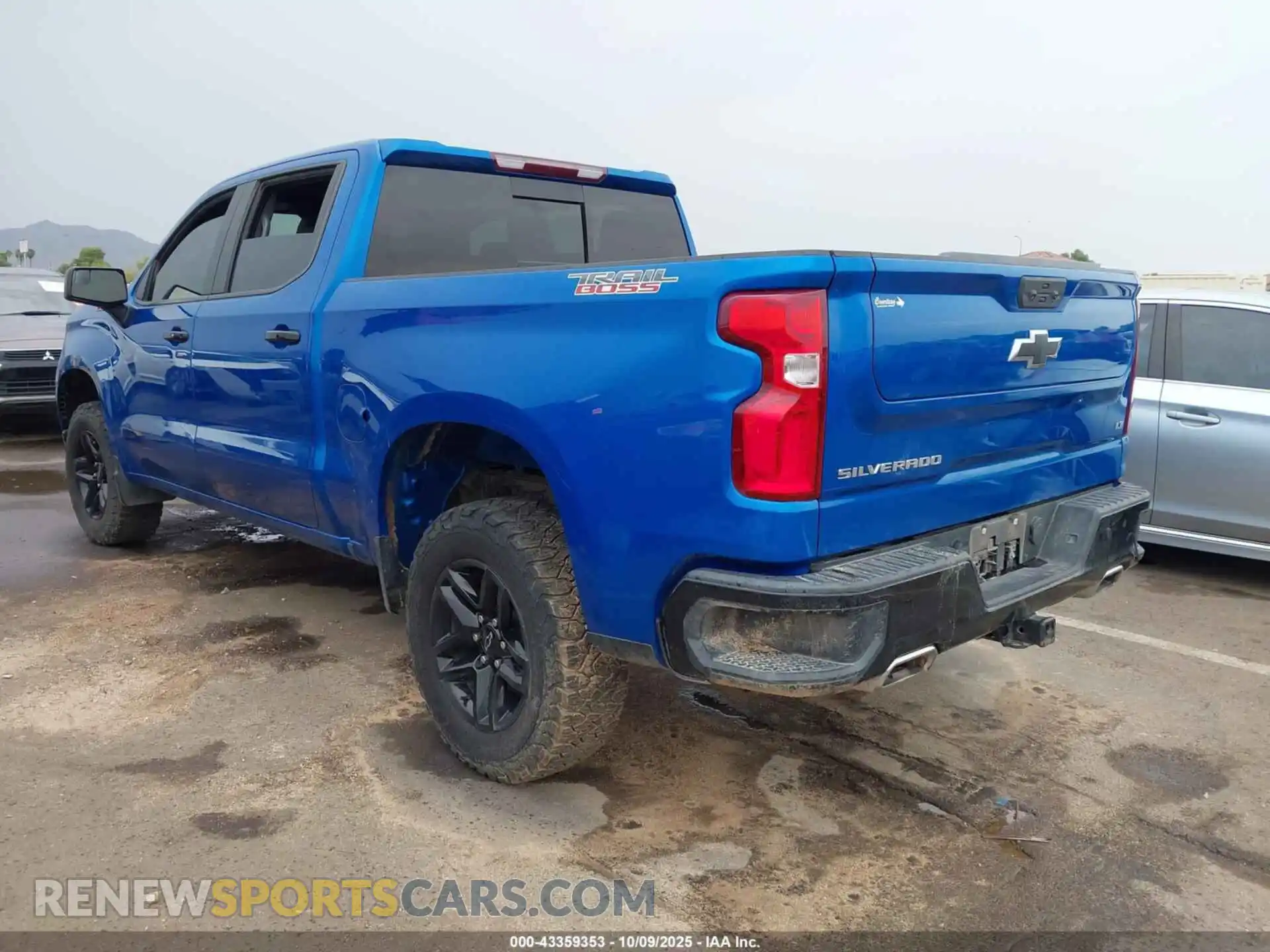 3 fotografías del automóvil dañado 3GCUDFED8NG684805 CHEVROLET SILVERADO 1500 2022