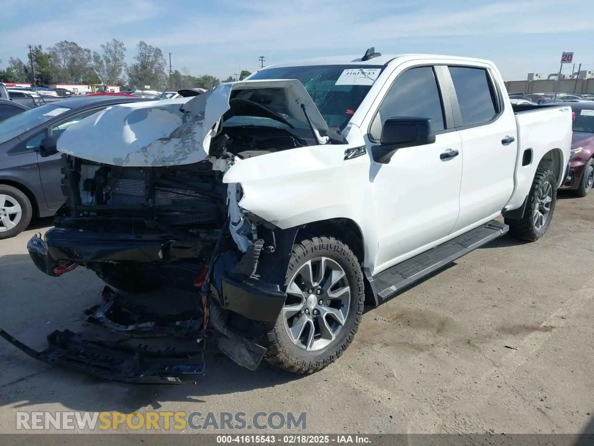 2 Photograph of a damaged car 2GCUDDED0P1115091 CHEVROLET SILVERADO 1500 2023
