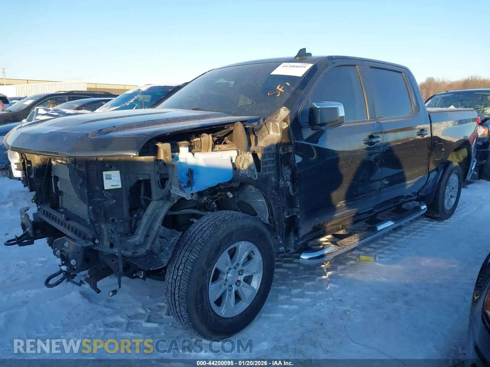 2 Фотография поврежденного автомобиля 2GCUDDED5P1150015 CHEVROLET SILVERADO 1500 2023