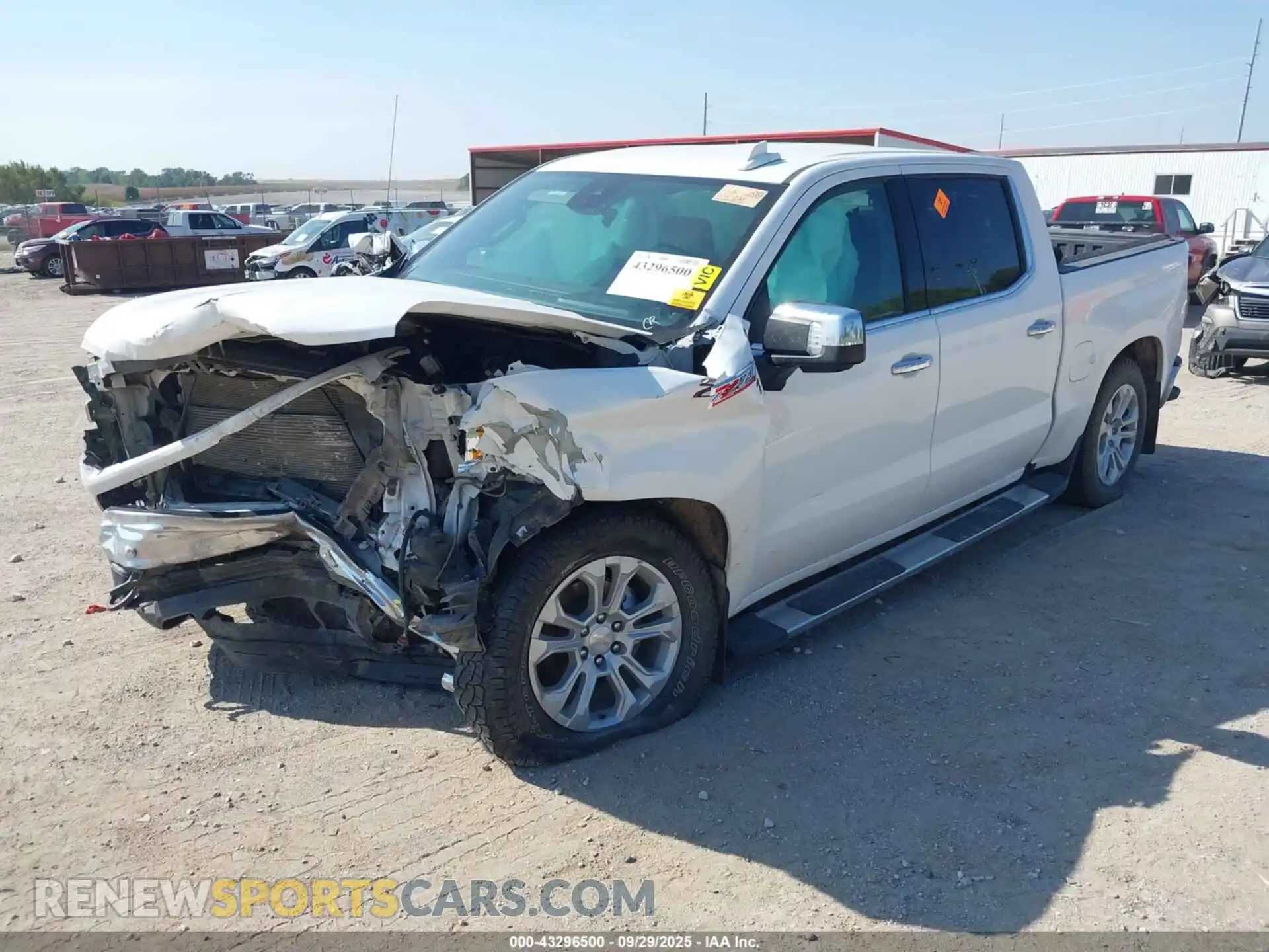 2 Photograph of a damaged car 2GCUDGED1P1102030 CHEVROLET SILVERADO 1500 2023