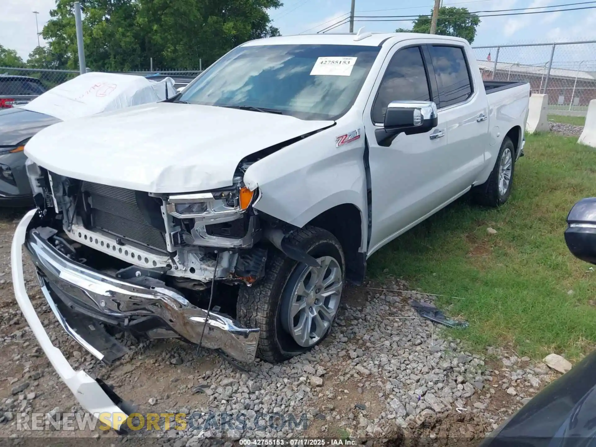 2 Photograph of a damaged car 2GCUDGED2P1147283 CHEVROLET SILVERADO 1500 2023