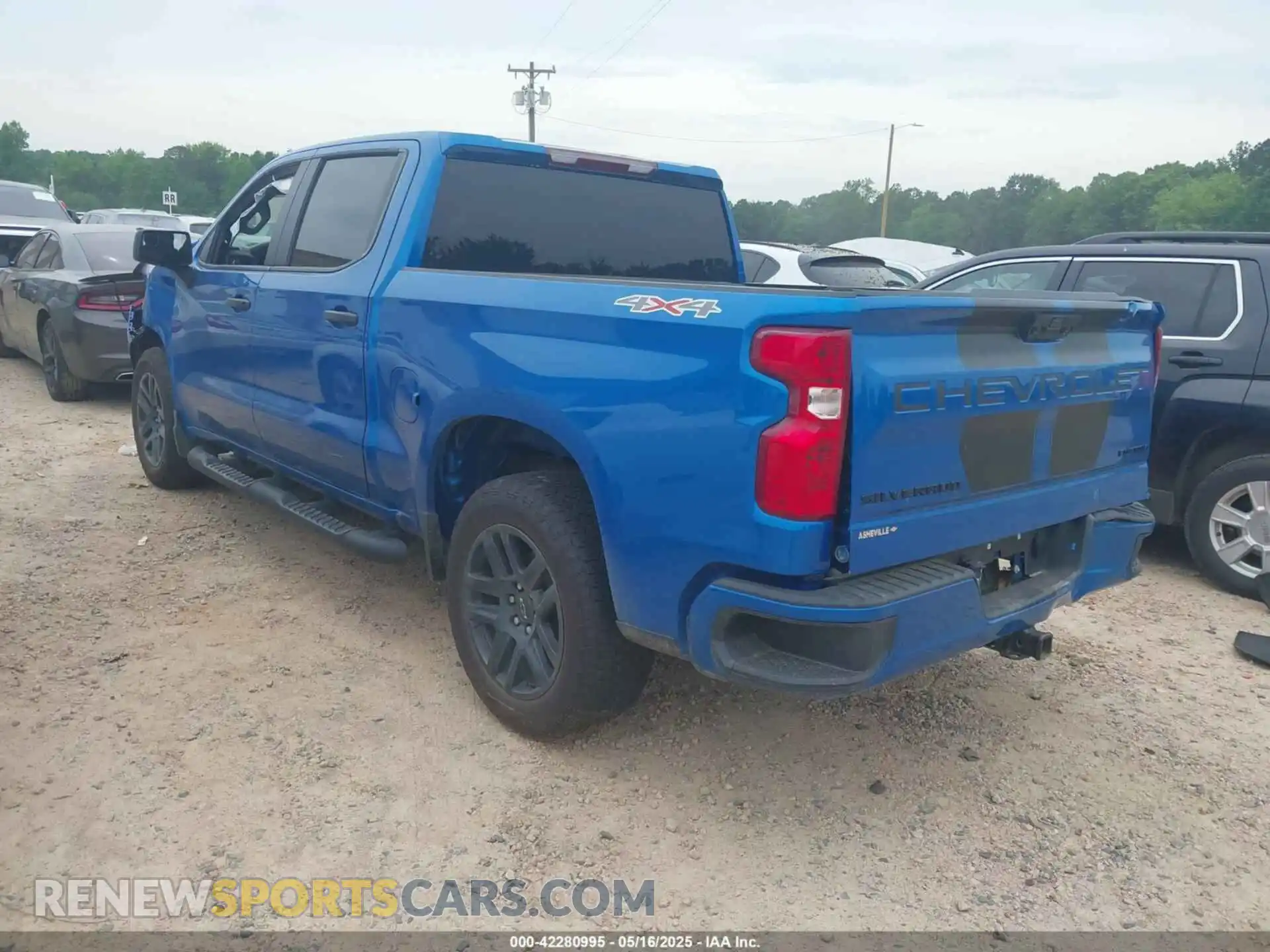 3 Фотография поврежденного автомобиля 1GCPDBEK7RZ214839 CHEVROLET SILVERADO 1500 2024