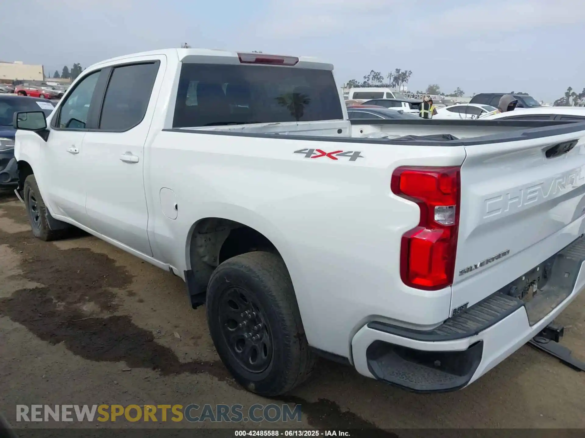 3 Photograph of a damaged car 1GCPDEEK0RZ110808 CHEVROLET SILVERADO 1500 2024