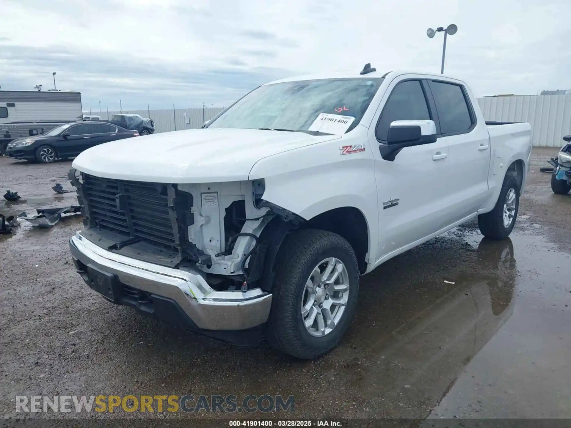 2 Photograph of a damaged car 1GCUDDED8RZ214977 CHEVROLET SILVERADO 1500 2024