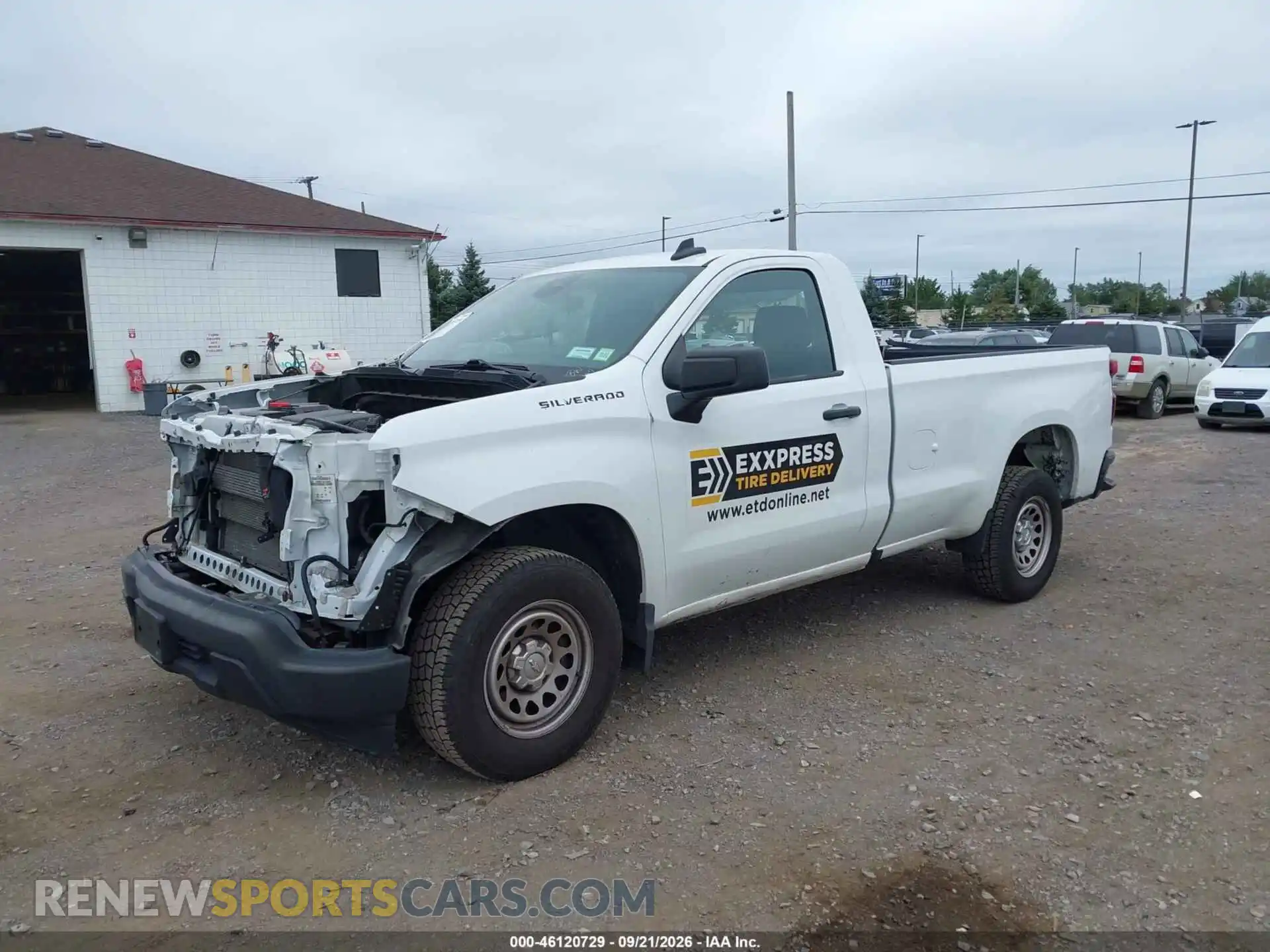 2 fotografías del automóvil dañado 3GCNAAEDXRG123768 CHEVROLET SILVERADO 1500 2024